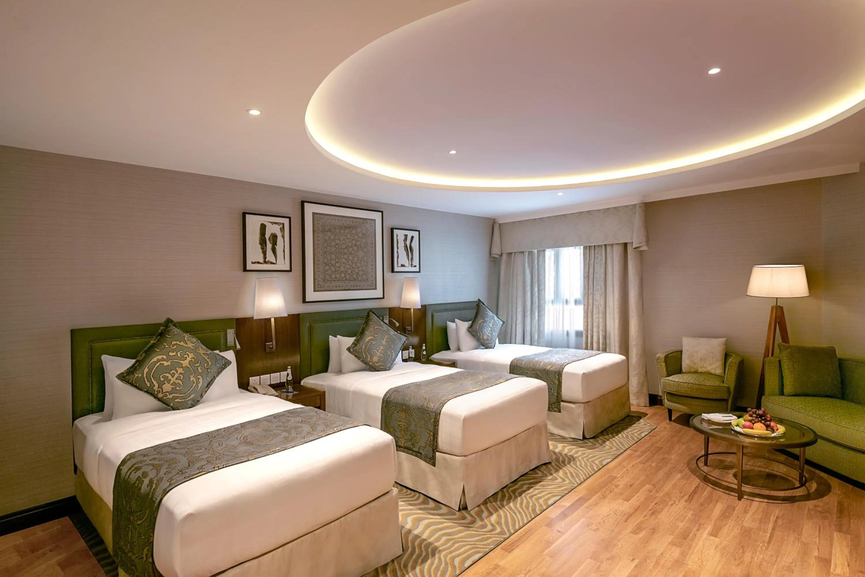 Bed in The Oberoi Madina المدينة أوبروي