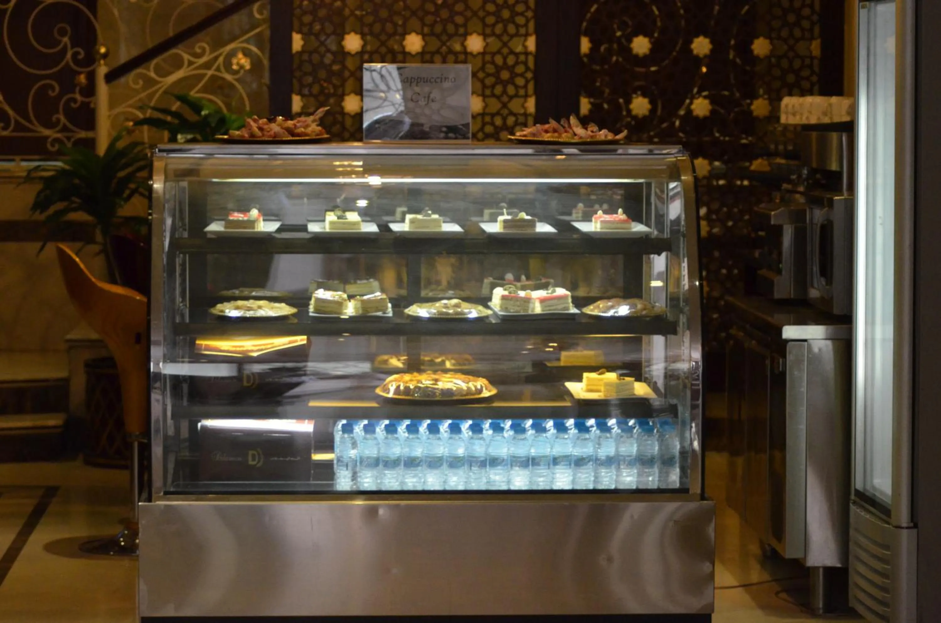 Coffee/tea facilities in Rotana Al Mesk Hotel