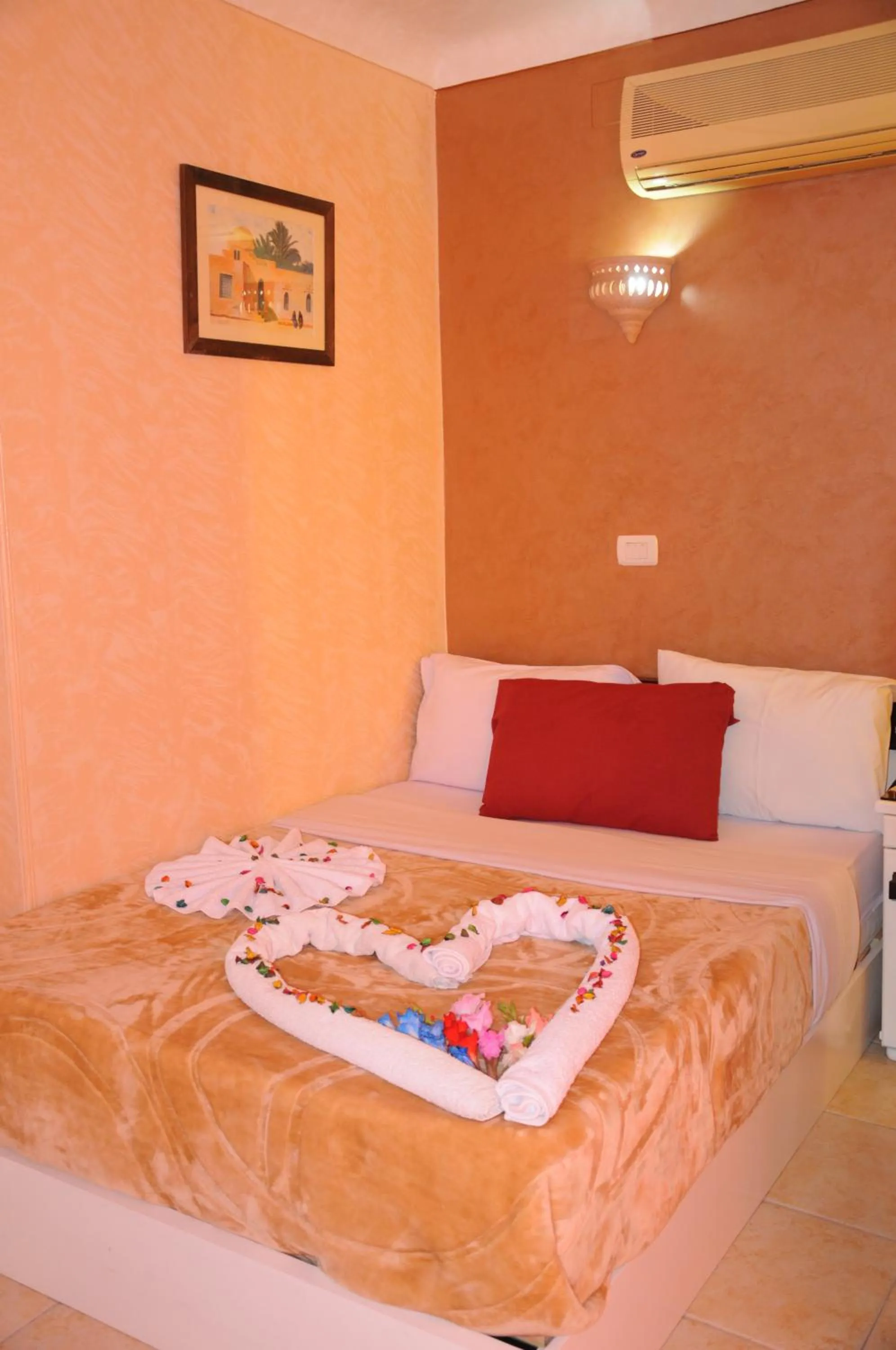 Bed in Osiris Hotel Cairo