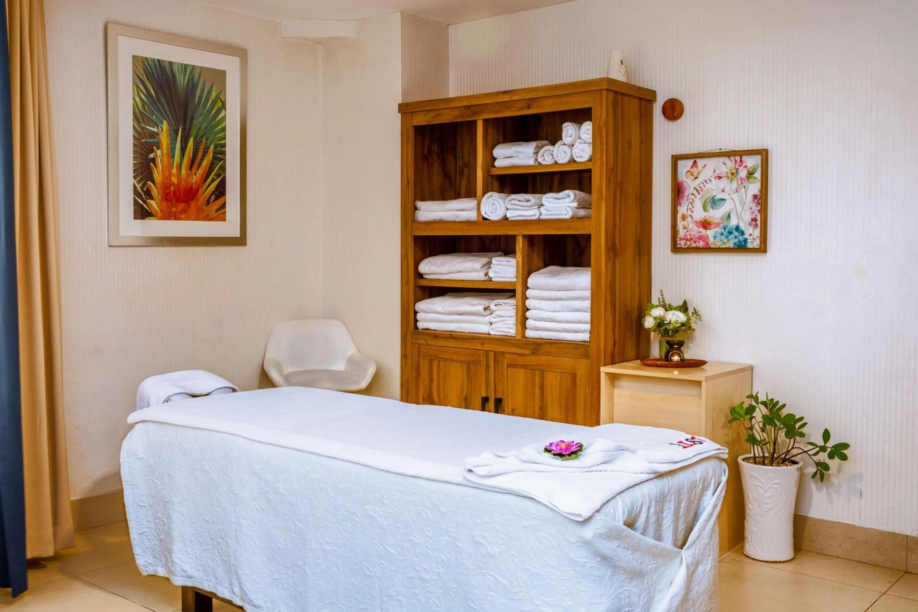 Spa and wellness centre/facilities in Golden Tulip Muscat