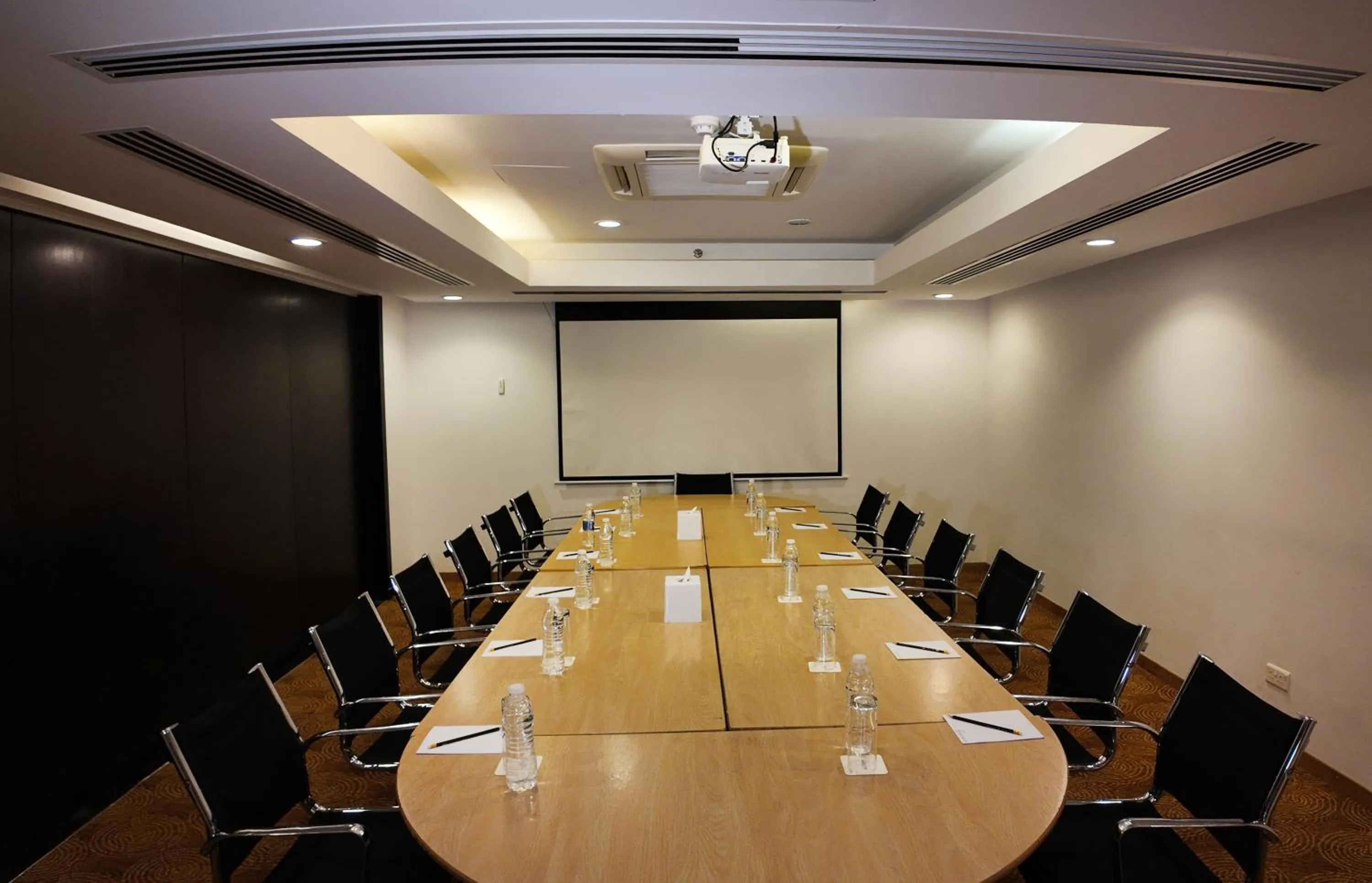 Banquet/Function facilities in Golden Tulip Muscat