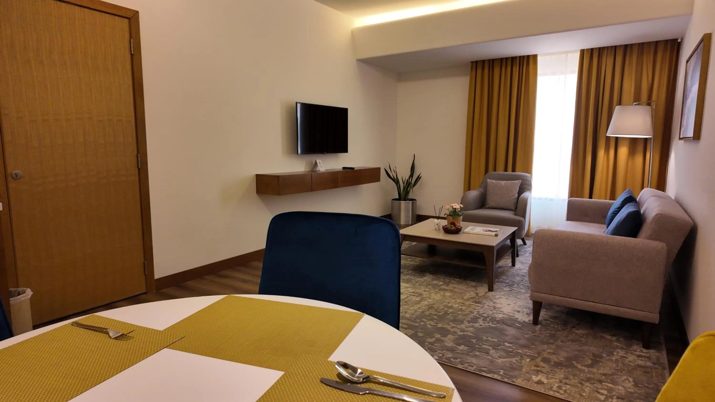 Living room in Golden Tulip Muscat