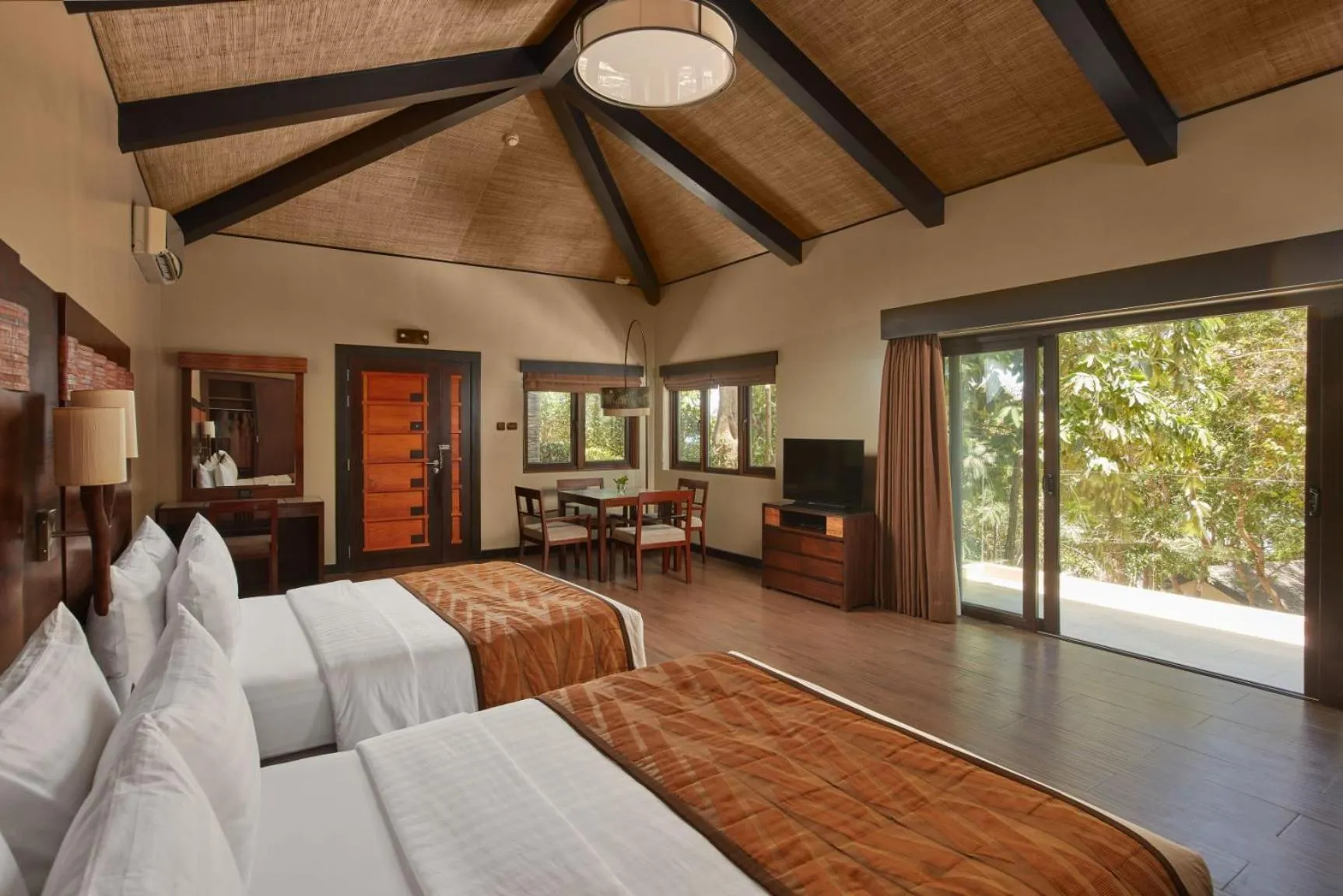 Bed in Two Seasons Coron Island Resort