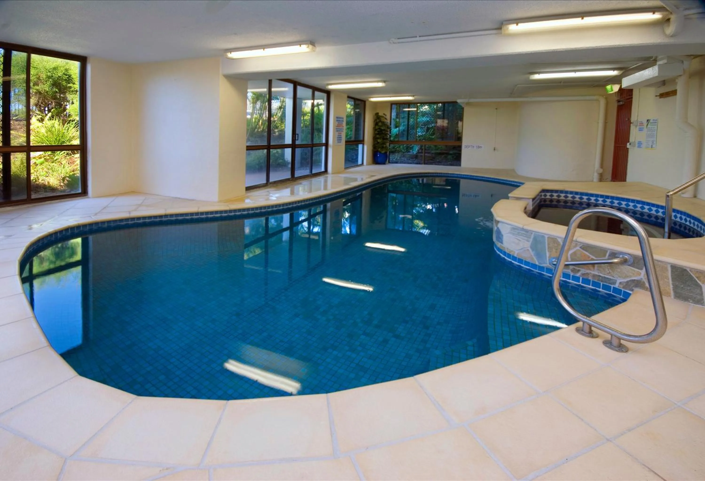 Swimming pool in Headland Tropicana Resort