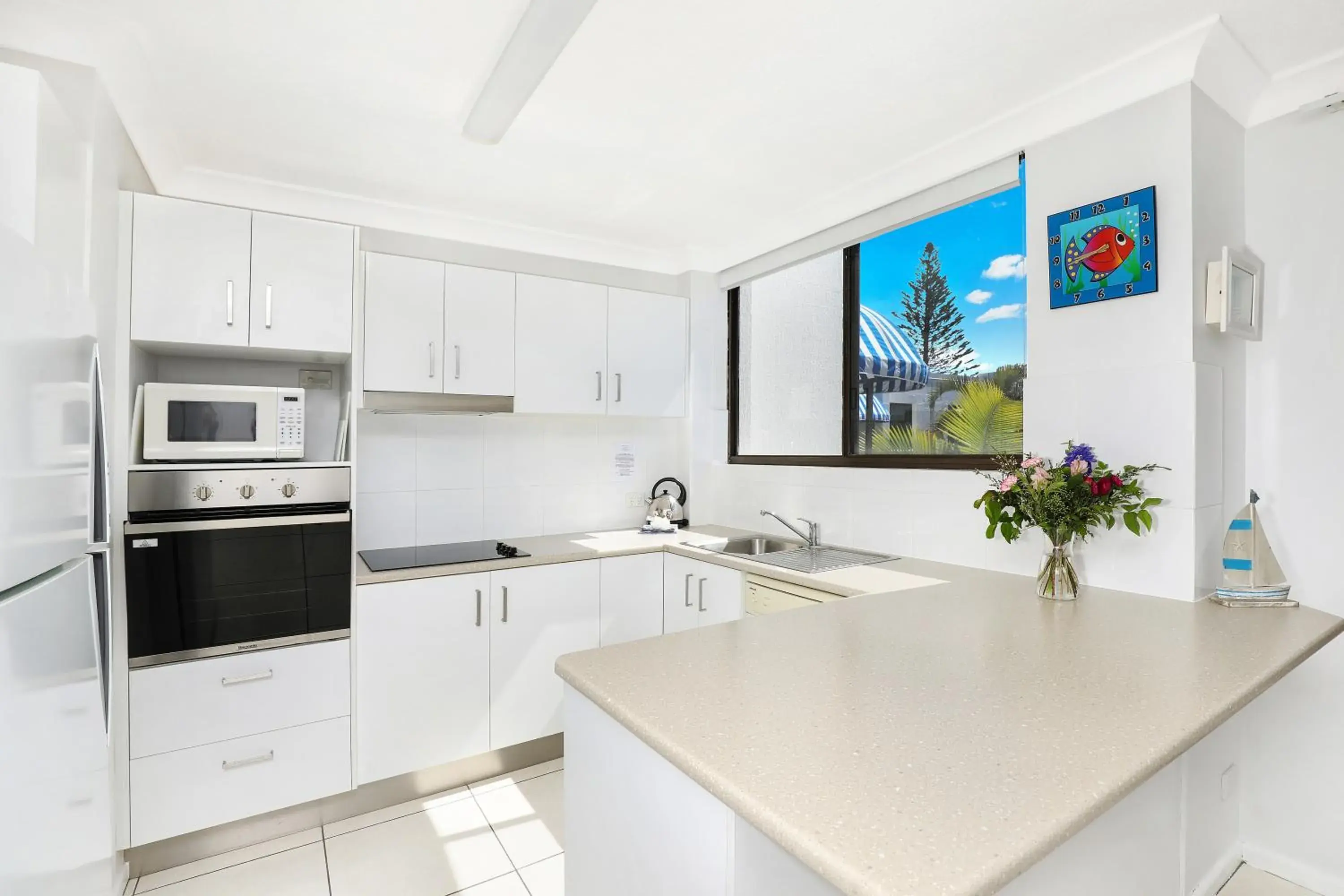 Two-Bedroom Apartment in Headland Tropicana Resort Two-Bedroom Apartment in Headland Tropicana Resort