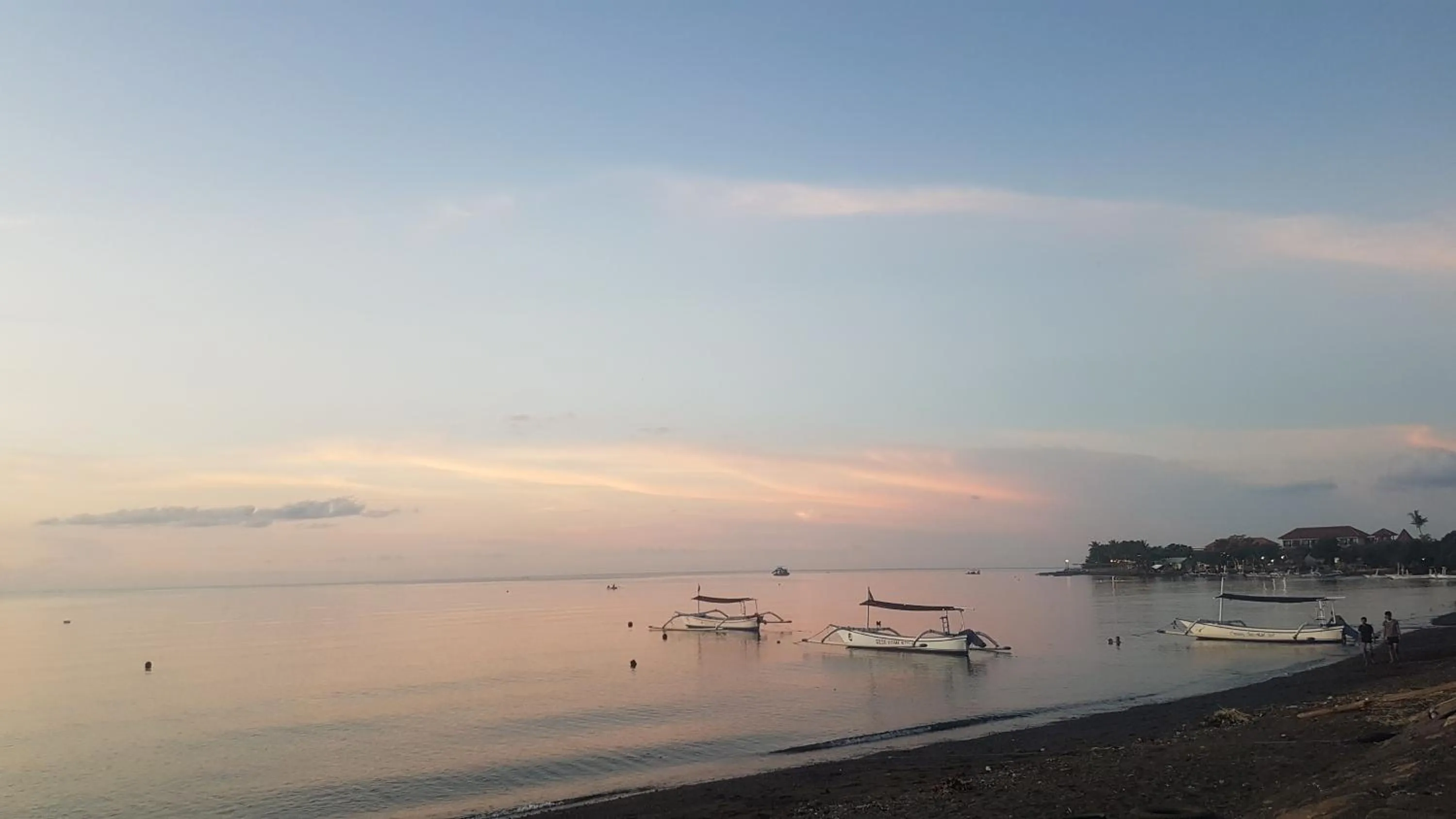 Puri Mandhara Lovina