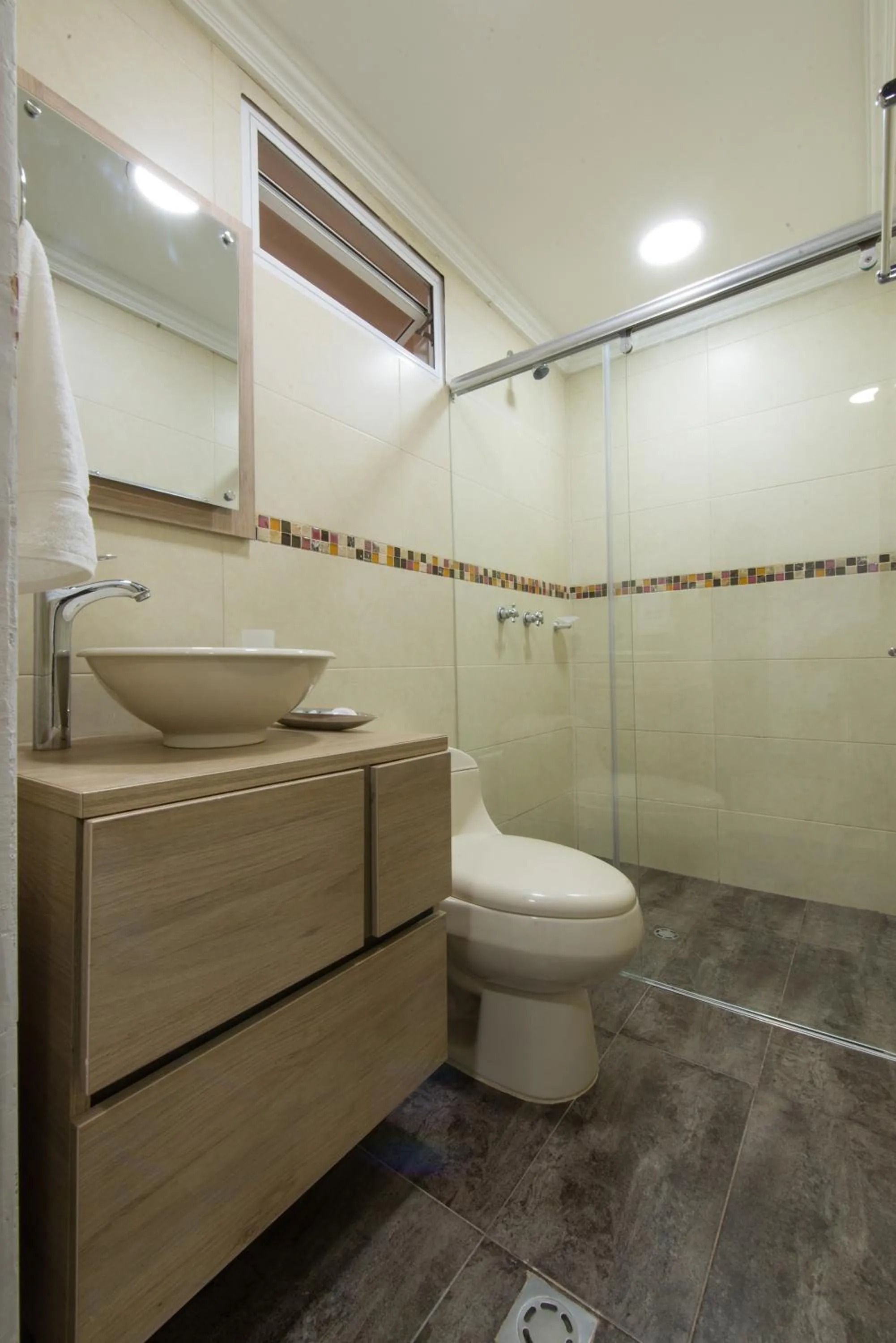 Bathroom in Providence Breeze