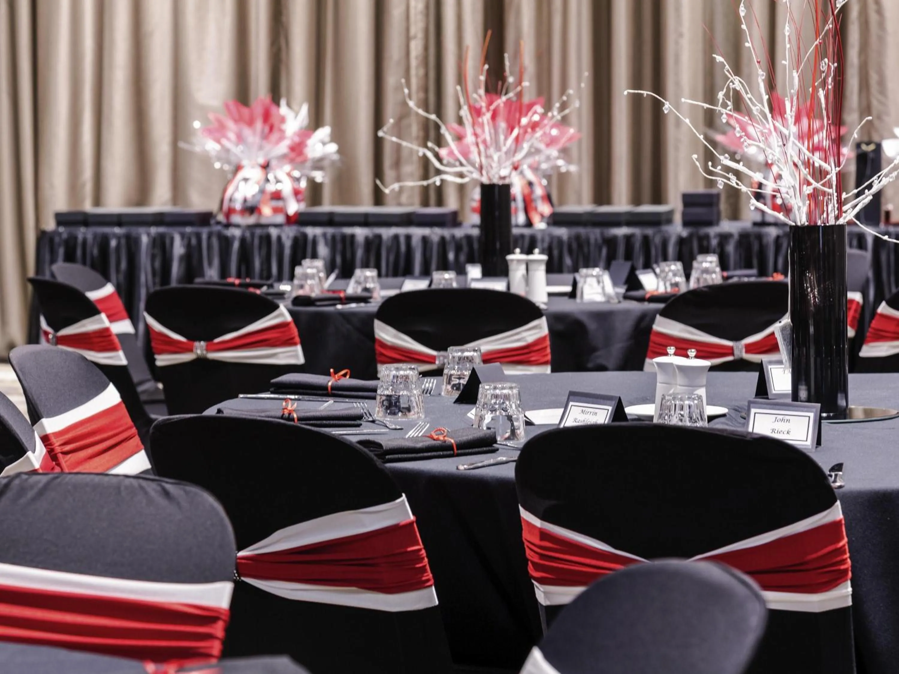 Meeting/conference room in Mantra Gladstone