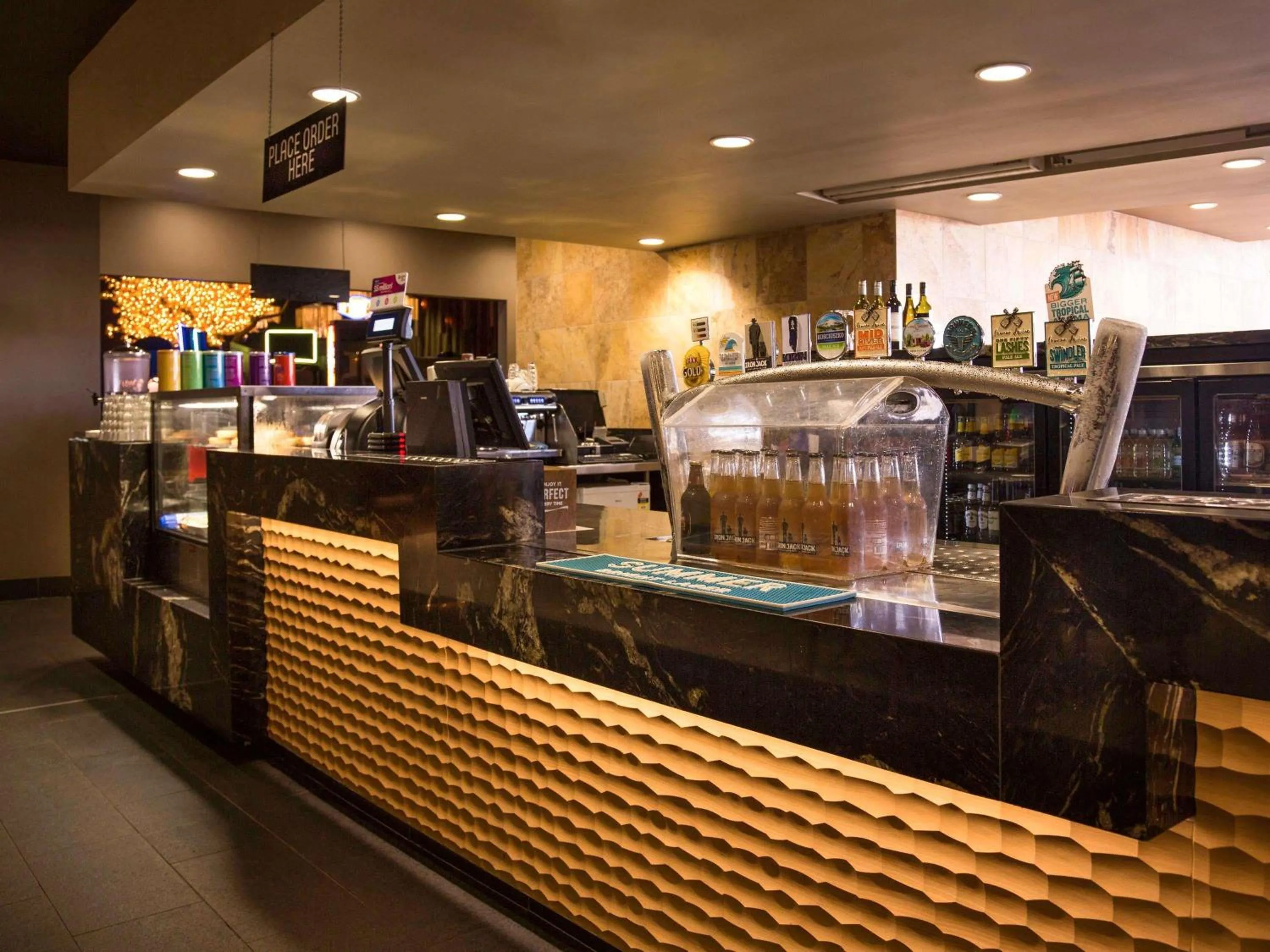 Property building in Mantra Gladstone