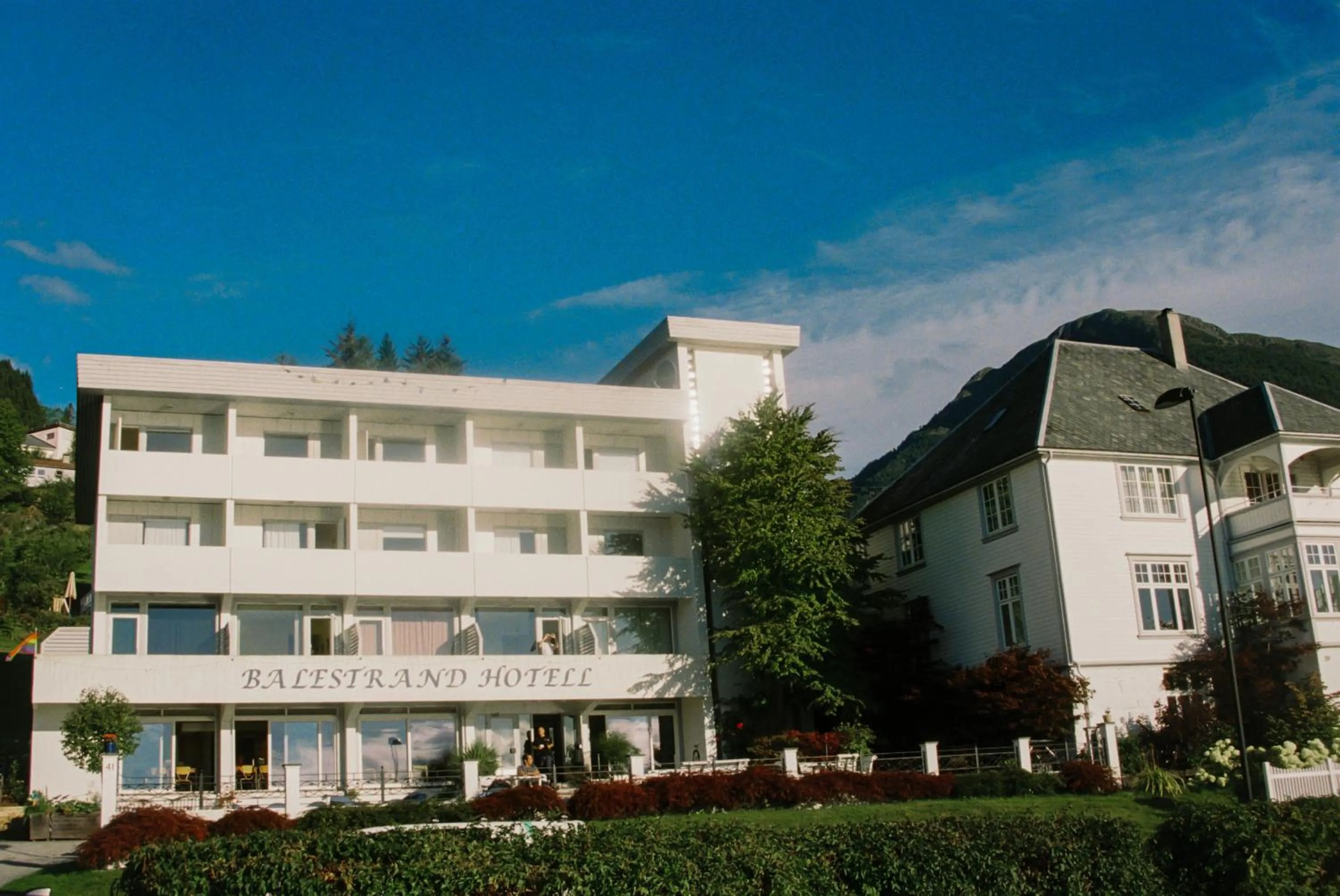 Property building in Balestrand Hotel