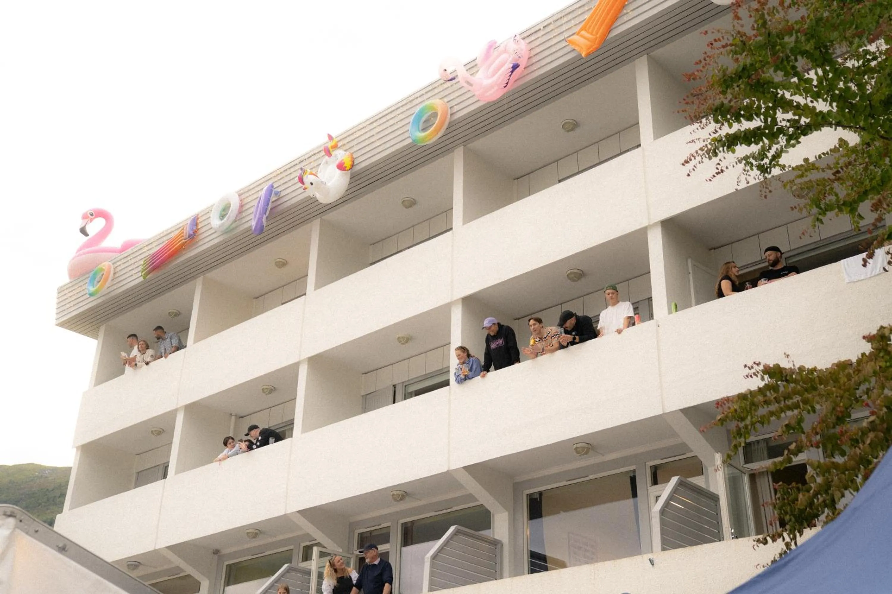 People in Balestrand Hotel