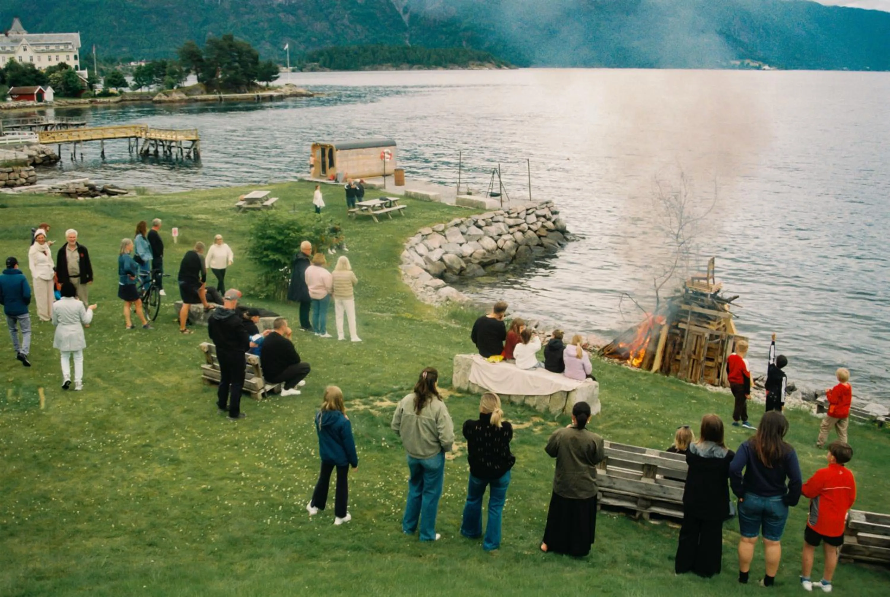 People in Balestrand Hotel