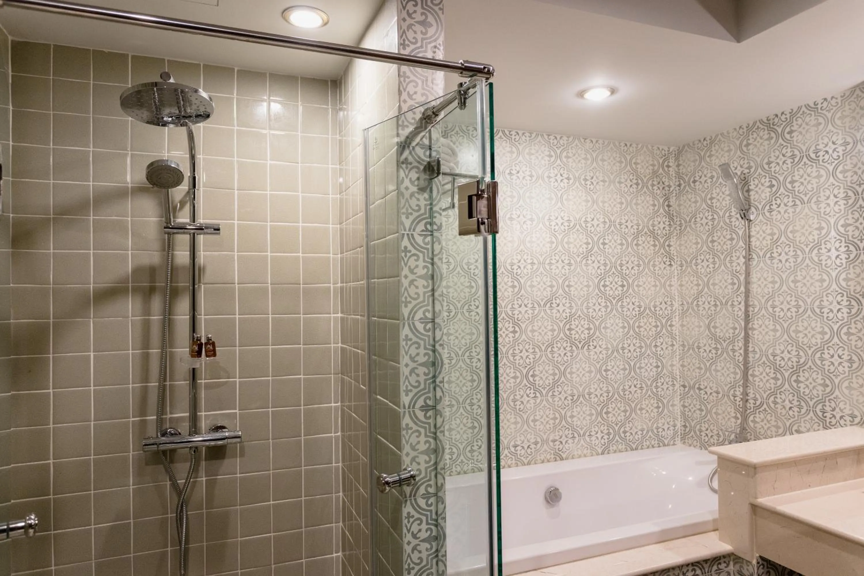 Bathroom in Nampiangdin Boutique Hotel