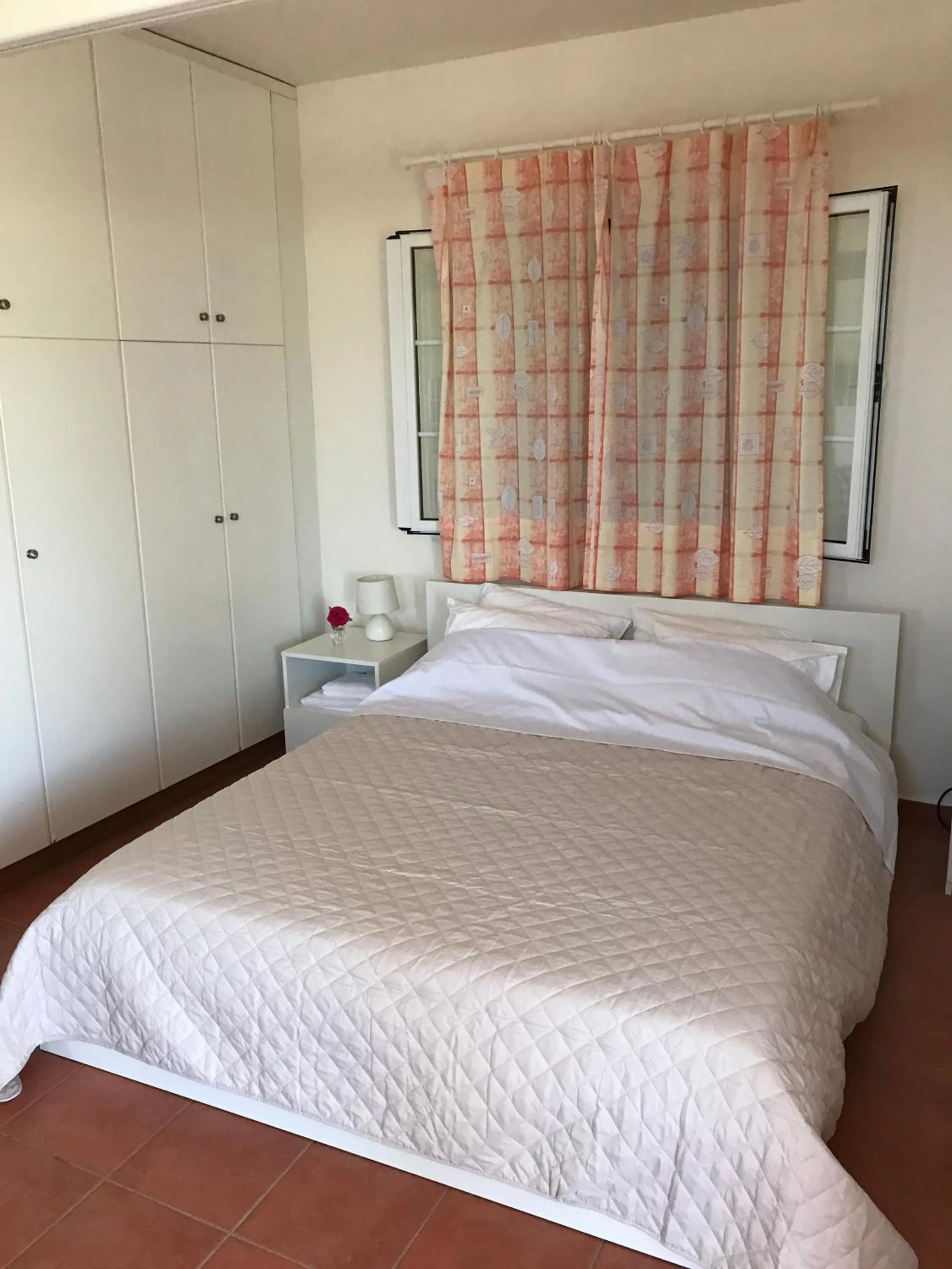 Bed in Inglessata Rose