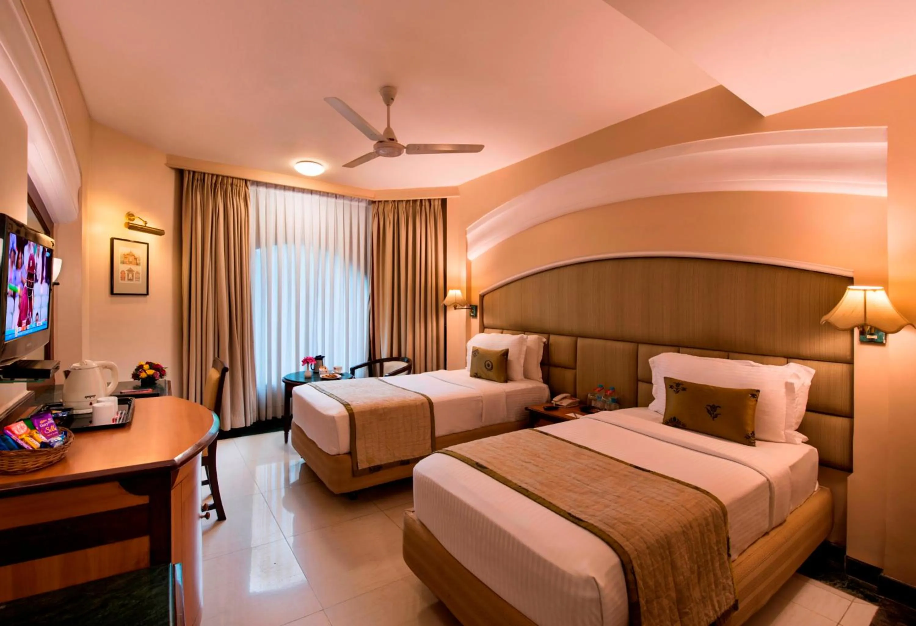 Photo of the whole room, Bed in Lords Inn Vadodara