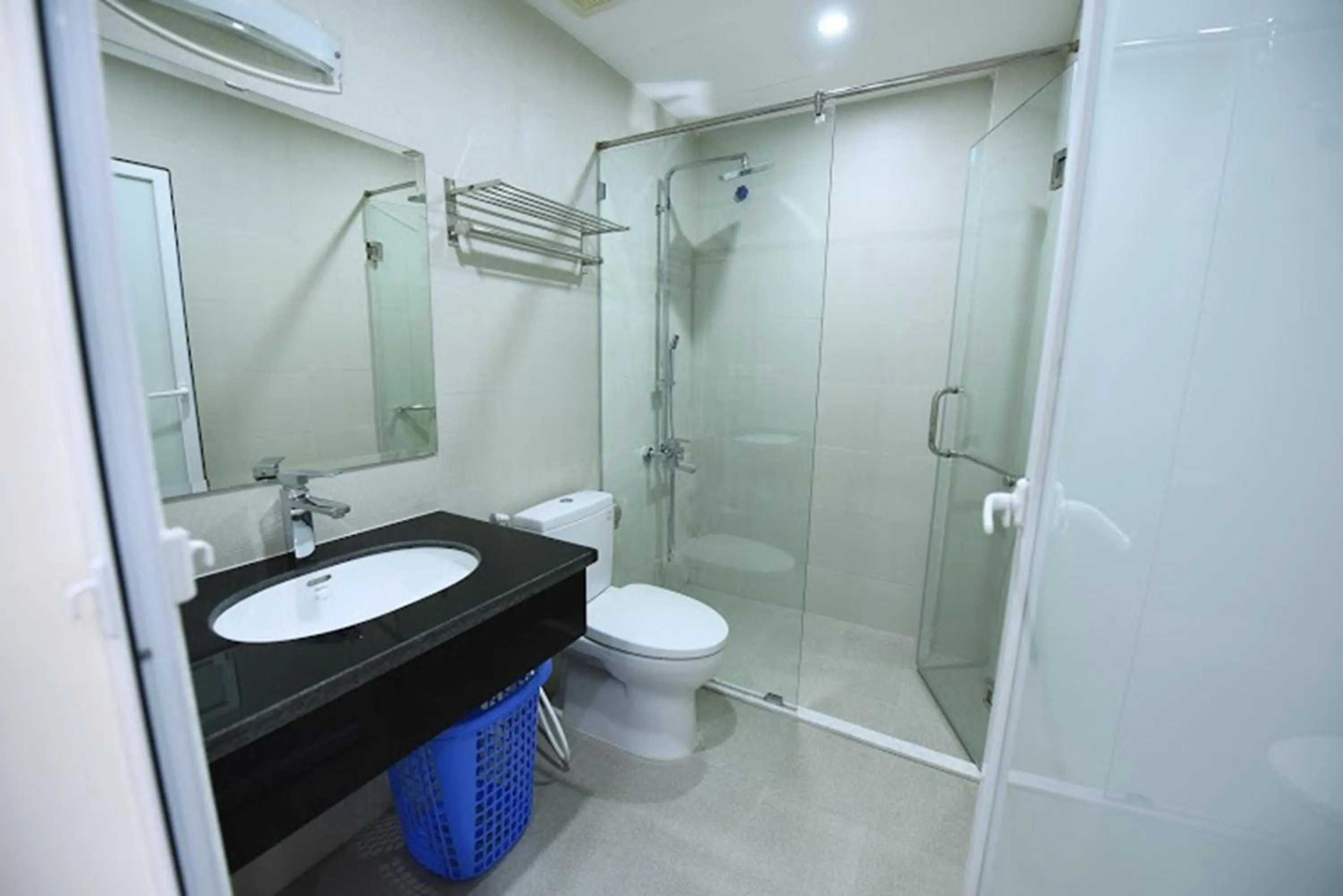 Toilet in Granda Legend Apartment