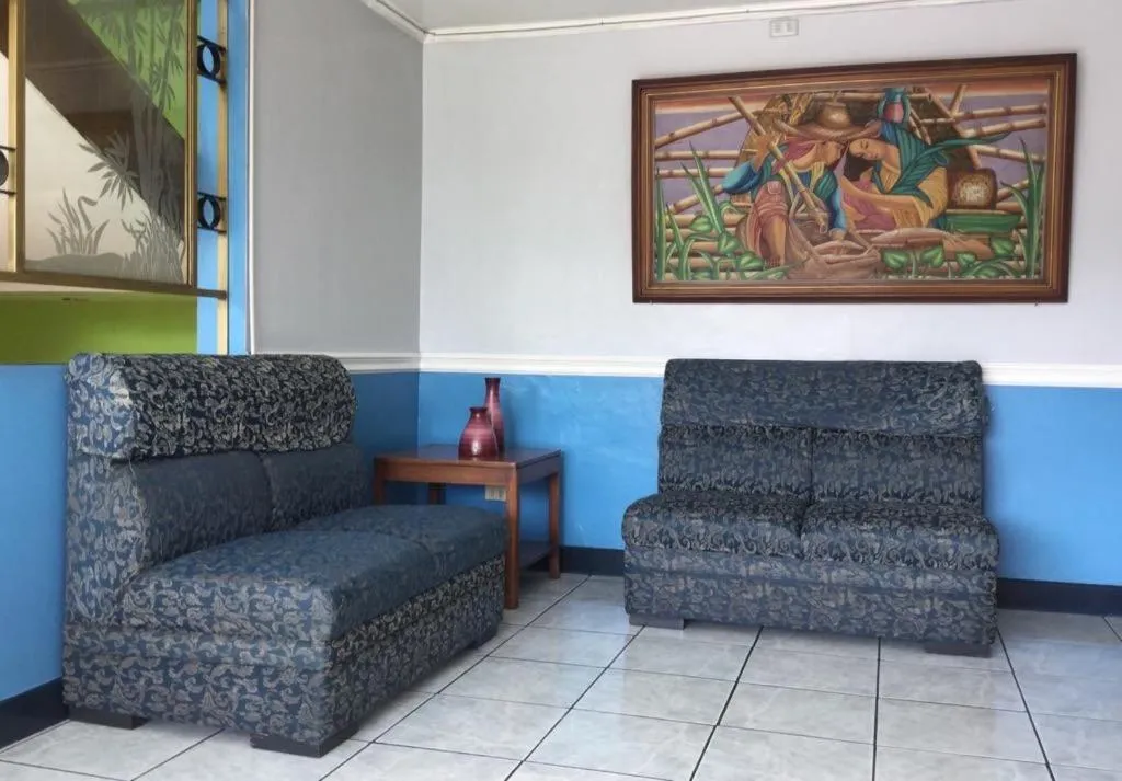 Property building in La Brea Inn