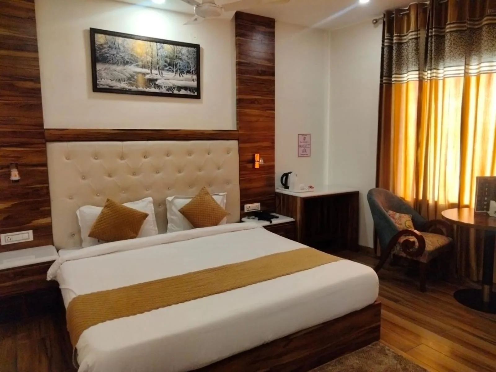 Bedroom in Hotel D Plaza