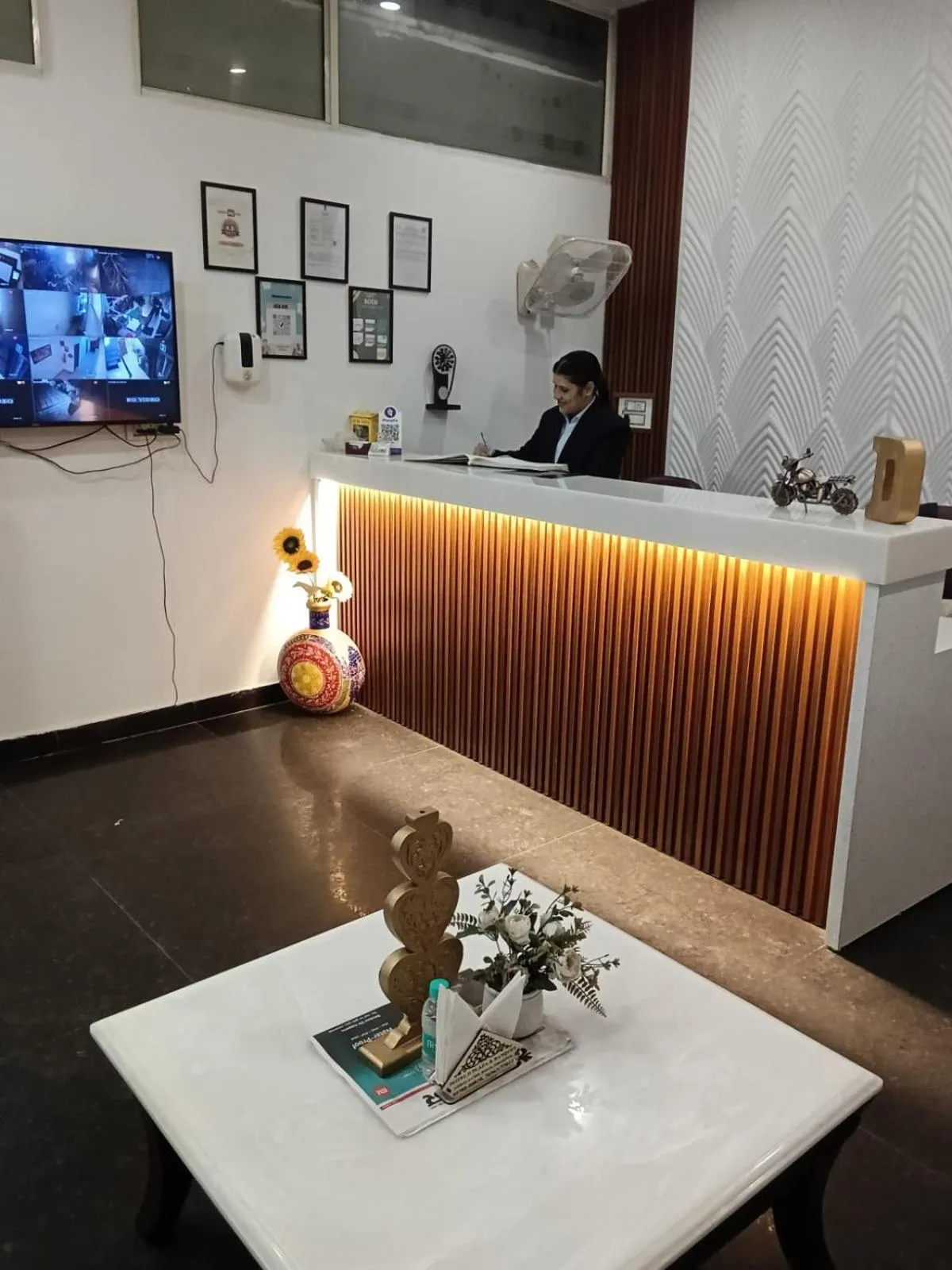 Lobby or reception in Hotel D Plaza