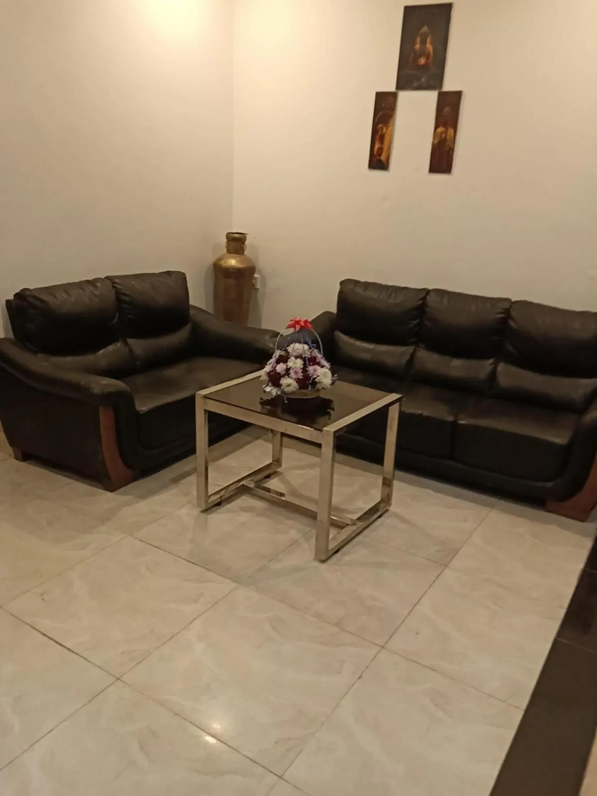 Seating area in Hotel D Plaza