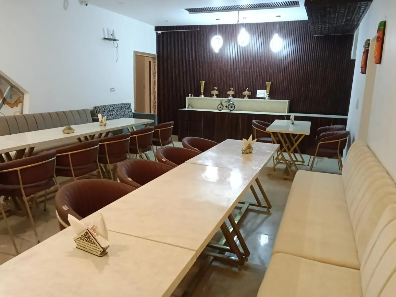 Dining area in Hotel D Plaza