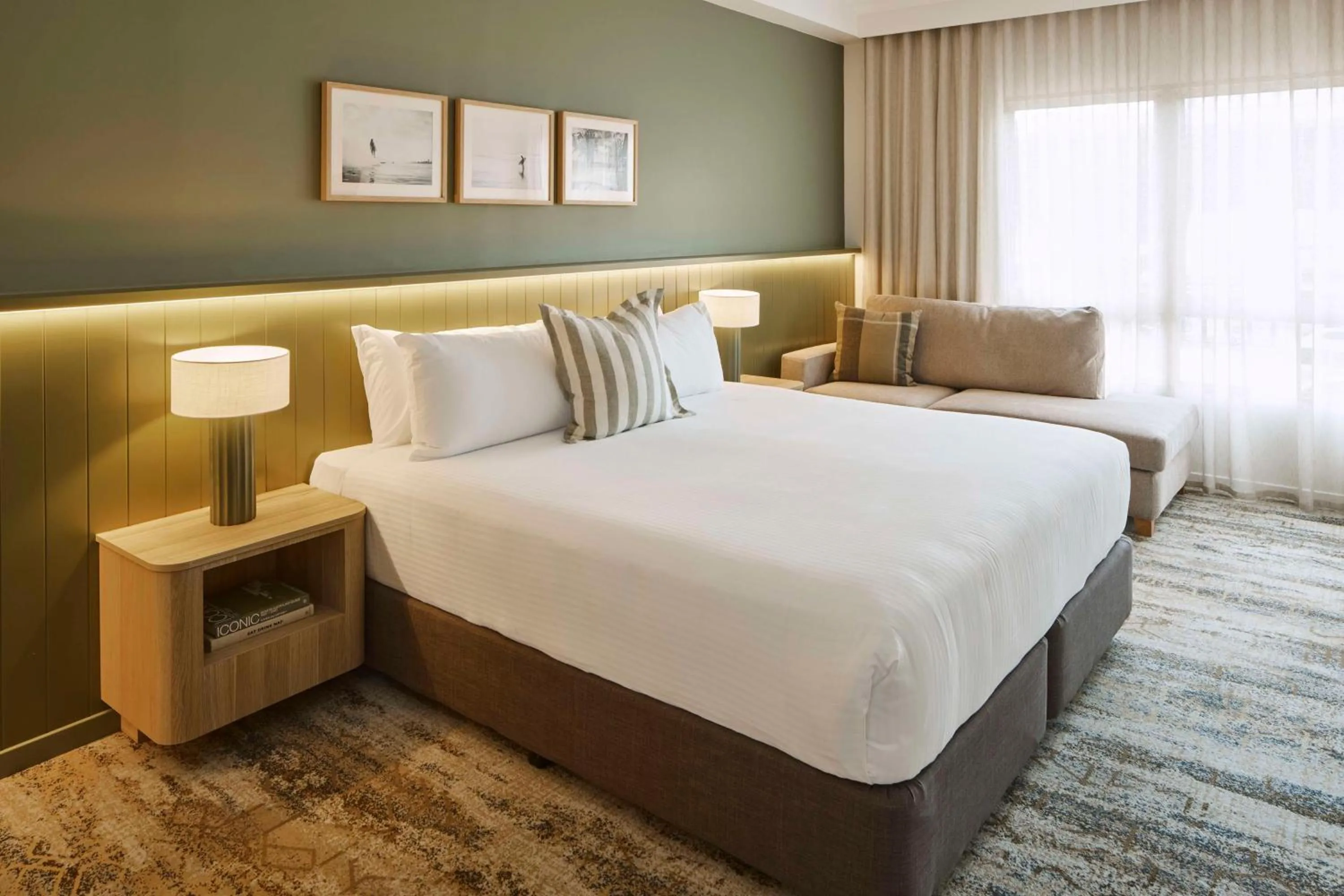 Photo of the whole room, Bed in Rydges Hotel Port Macquarie