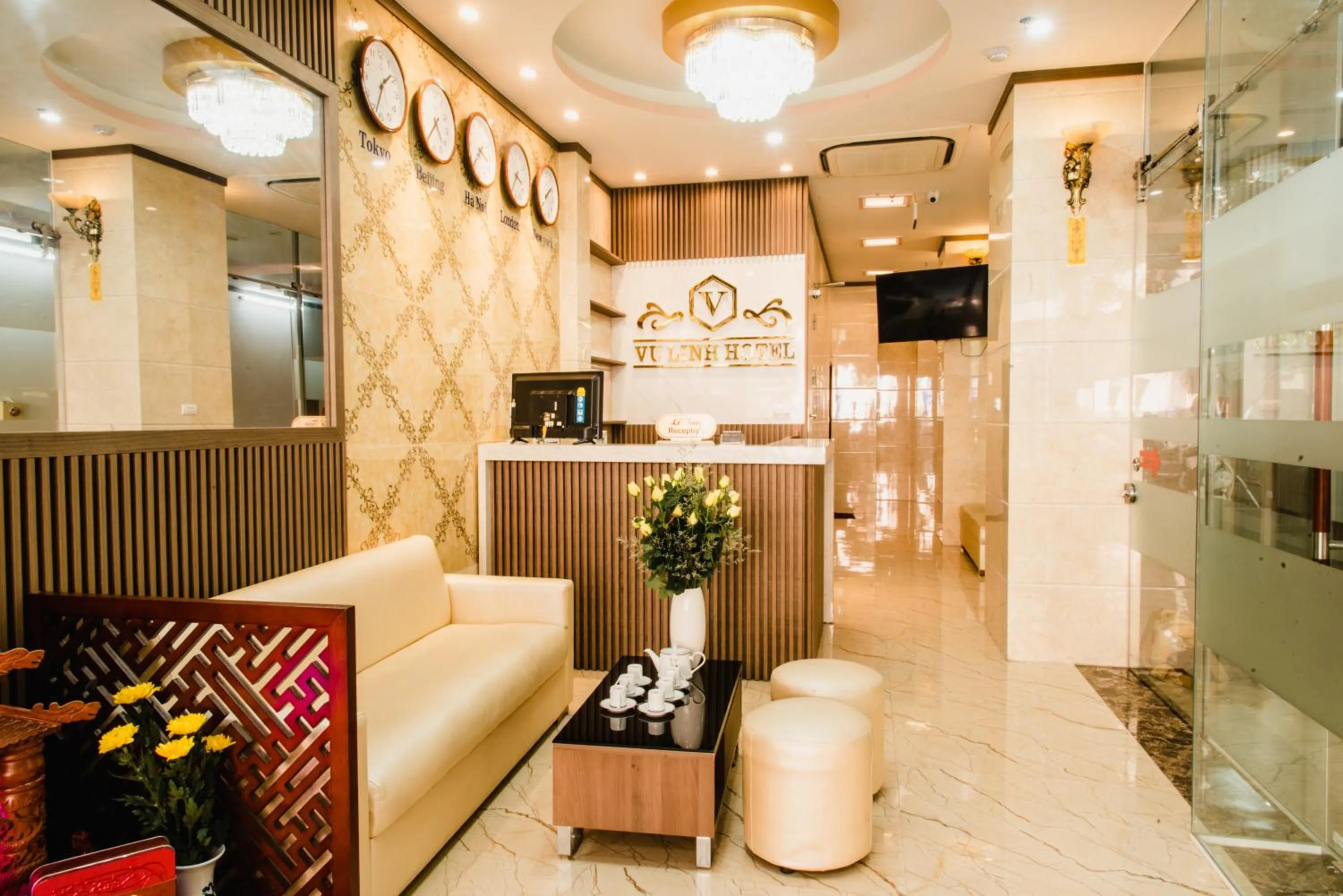 Lobby or reception in Vu Linh Hotel
