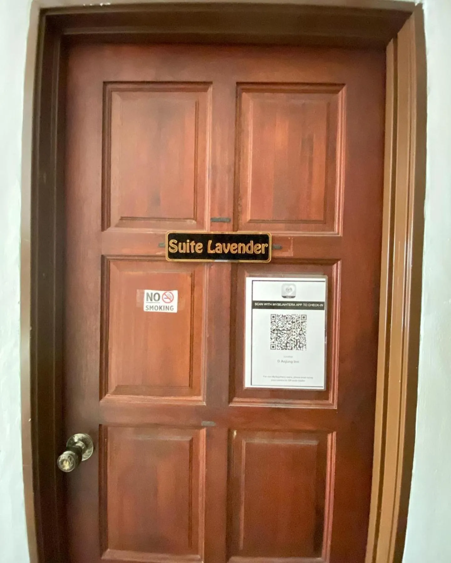 Text overlay in D' Anjung Inn