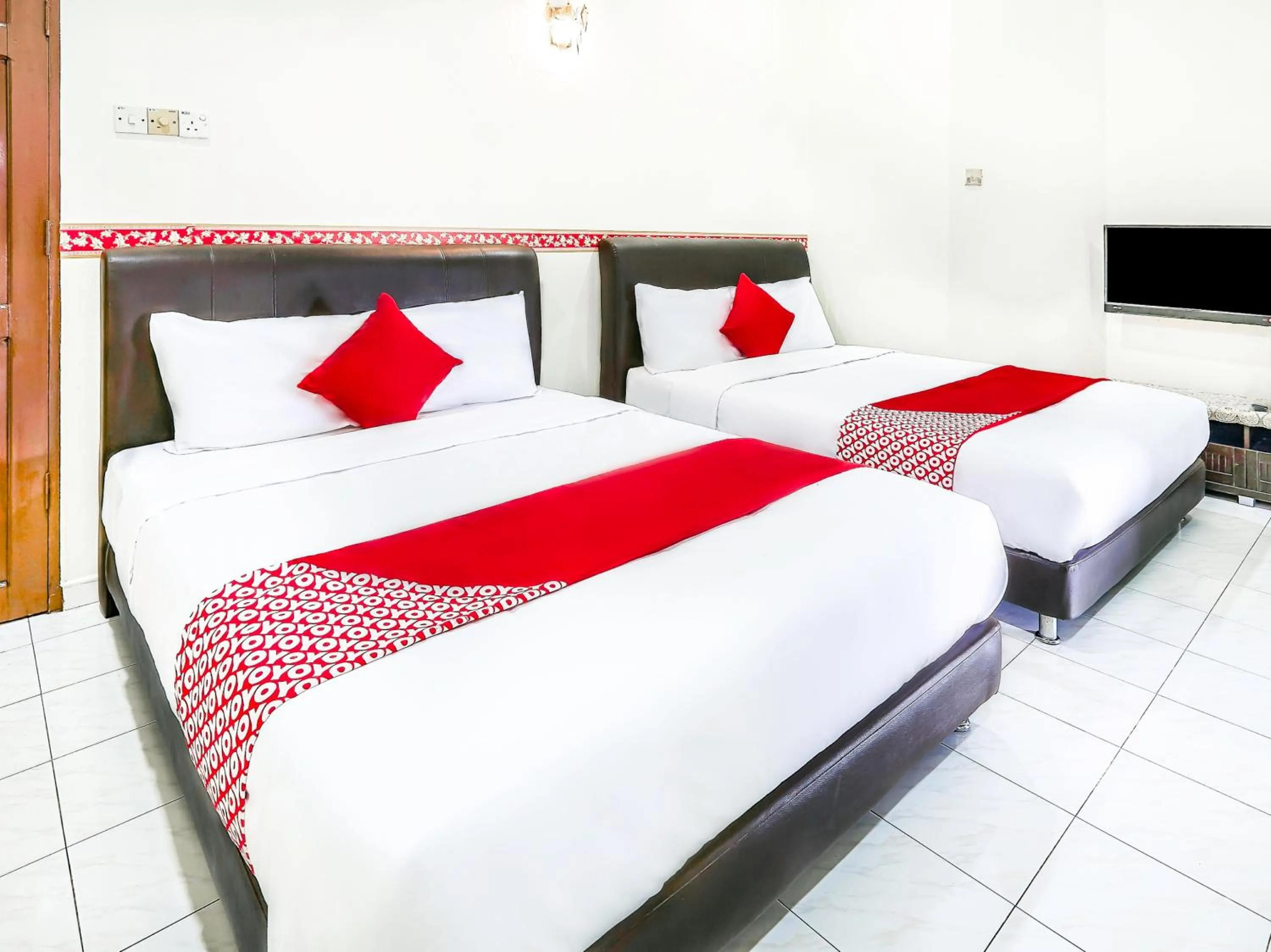 Bedroom, Bed in D' Anjung Inn