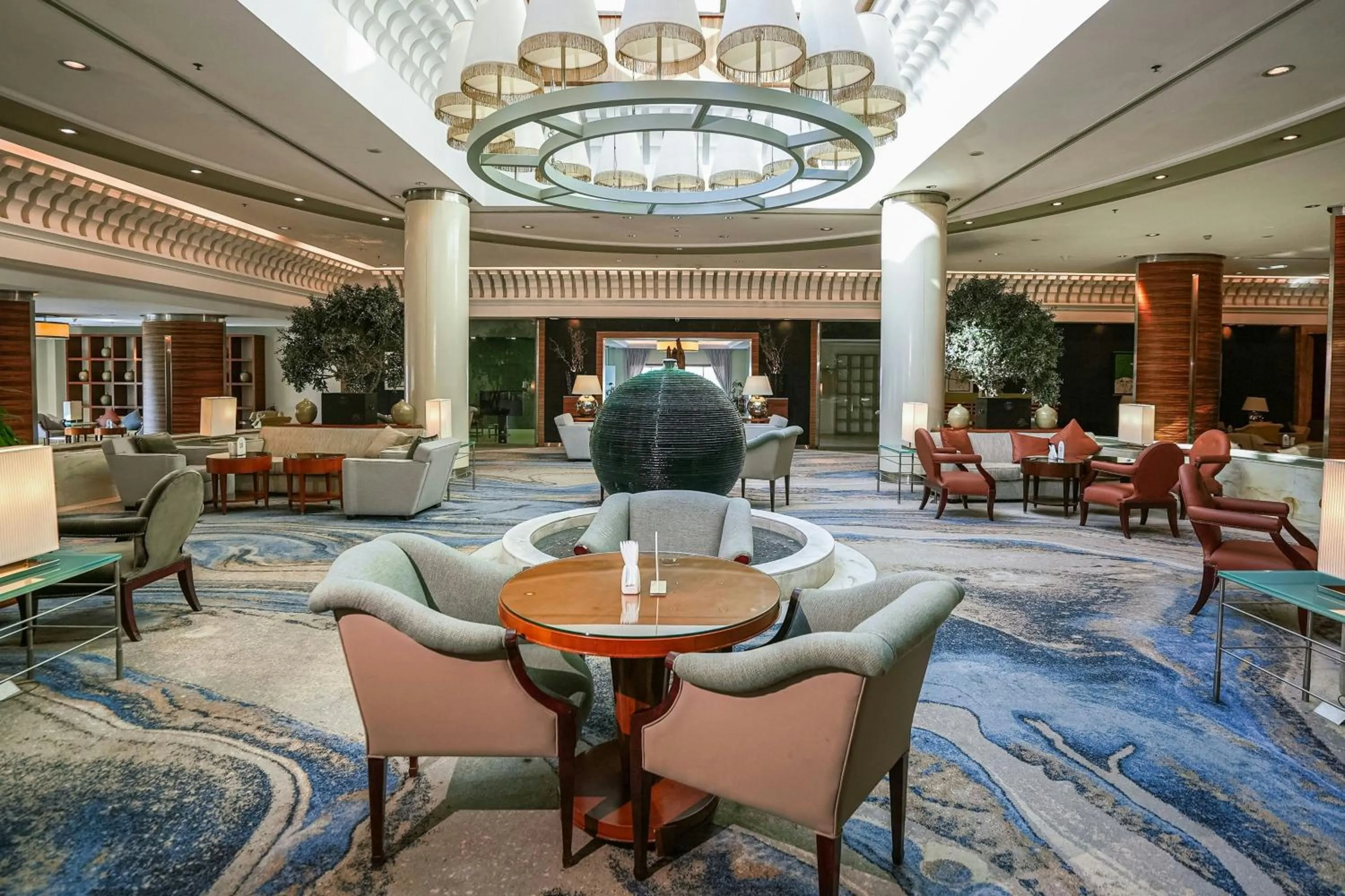 Lobby or reception in Sheraton Dammam Hotel & Convention Centre