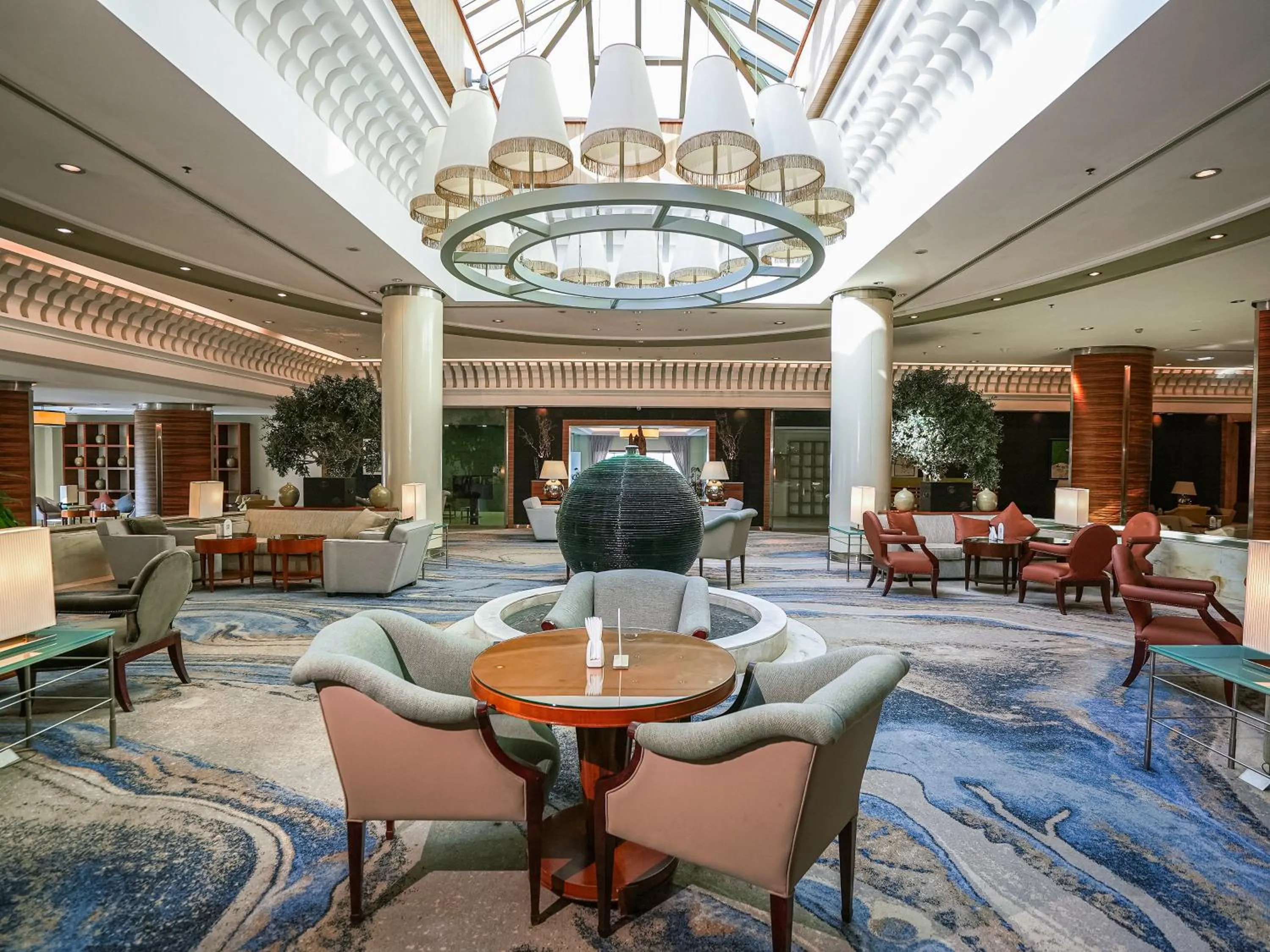 Lobby or reception in Sheraton Dammam Hotel & Convention Centre