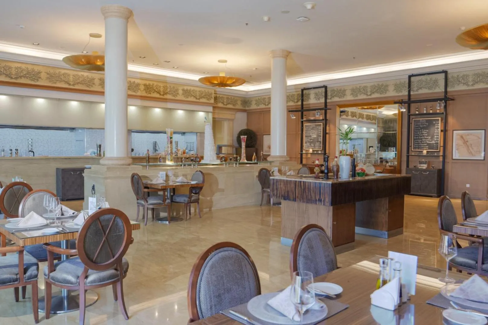 Restaurant/places to eat in Sheraton Dammam Hotel & Convention Centre
