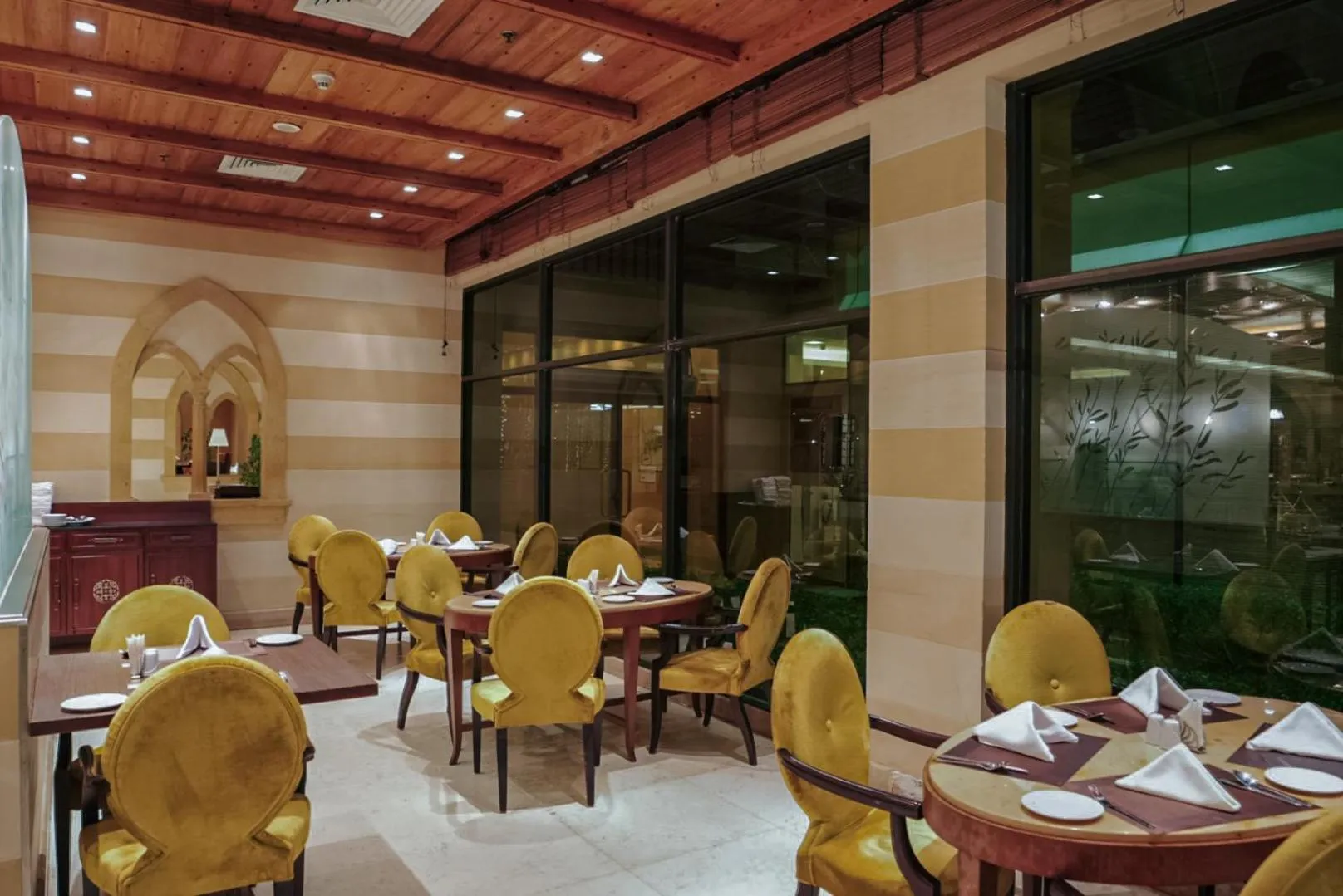 Restaurant/places to eat in Sheraton Dammam Hotel & Convention Centre