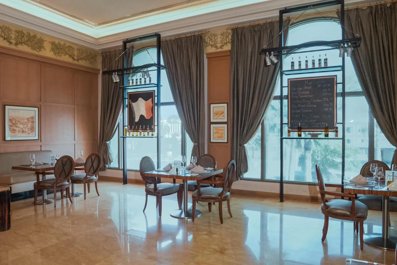 Restaurant/places to eat in Sheraton Dammam Hotel & Convention Centre