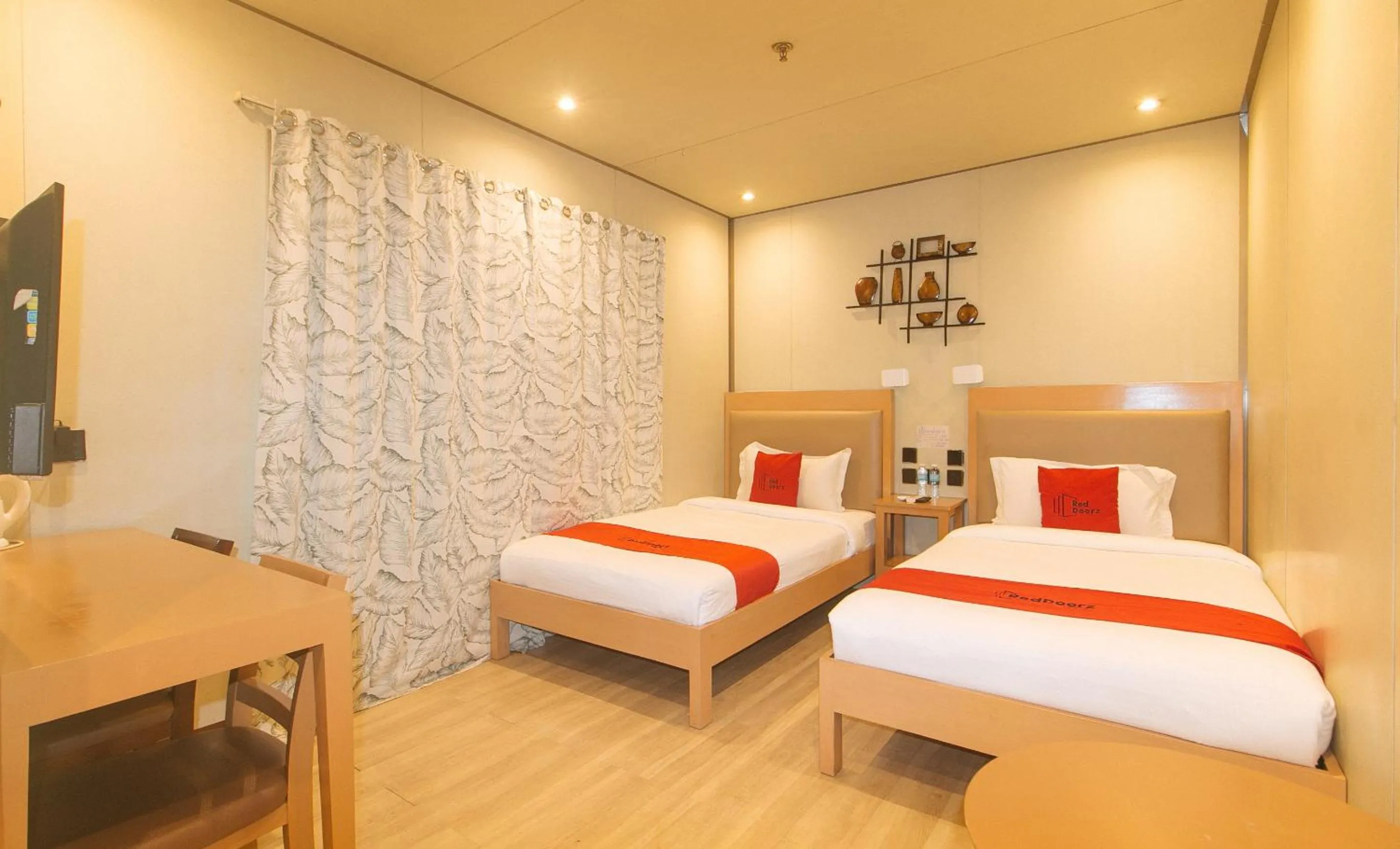 Bedroom, Bed in RedDoorz Plus @ AS Fortuna Cebu