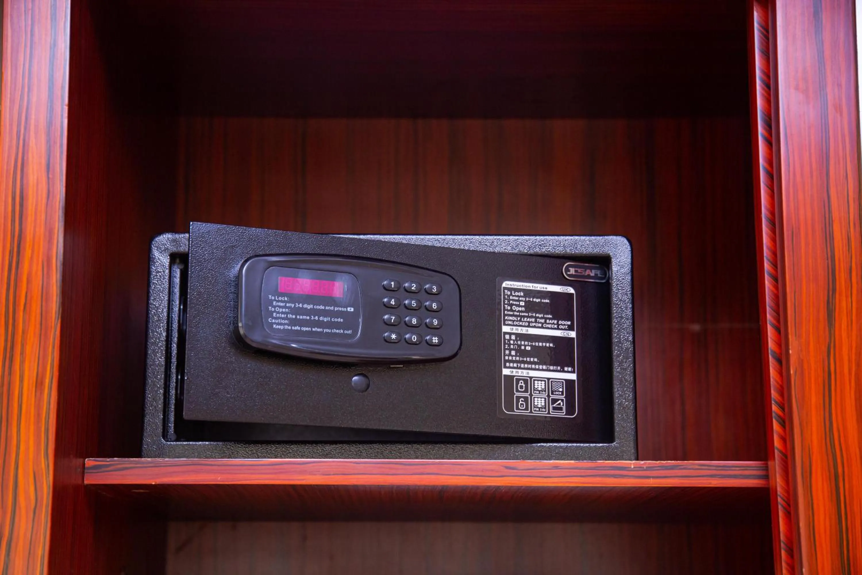 safe in Tiffany Diamond Hotels LTD - Makunganya