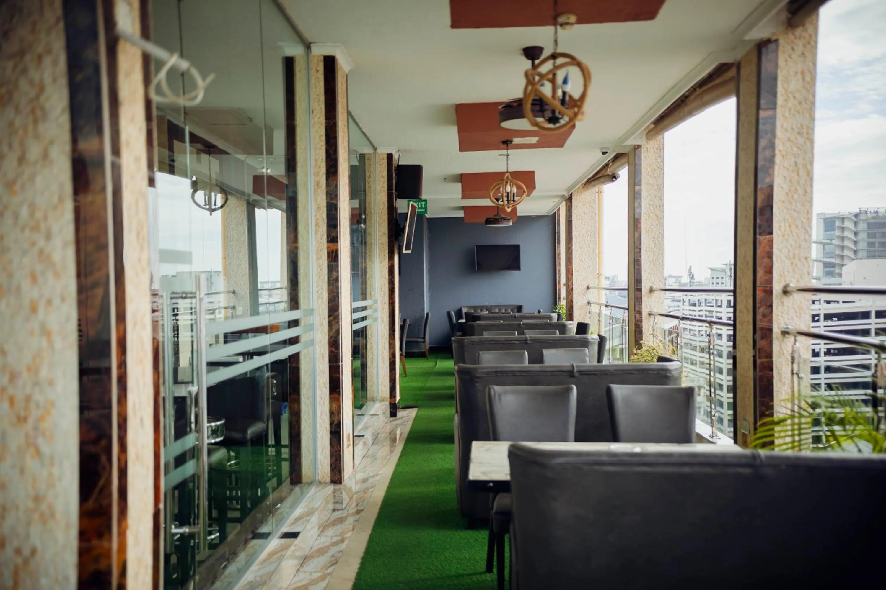 Restaurant/places to eat in Tiffany Diamond Hotels LTD - Makunganya