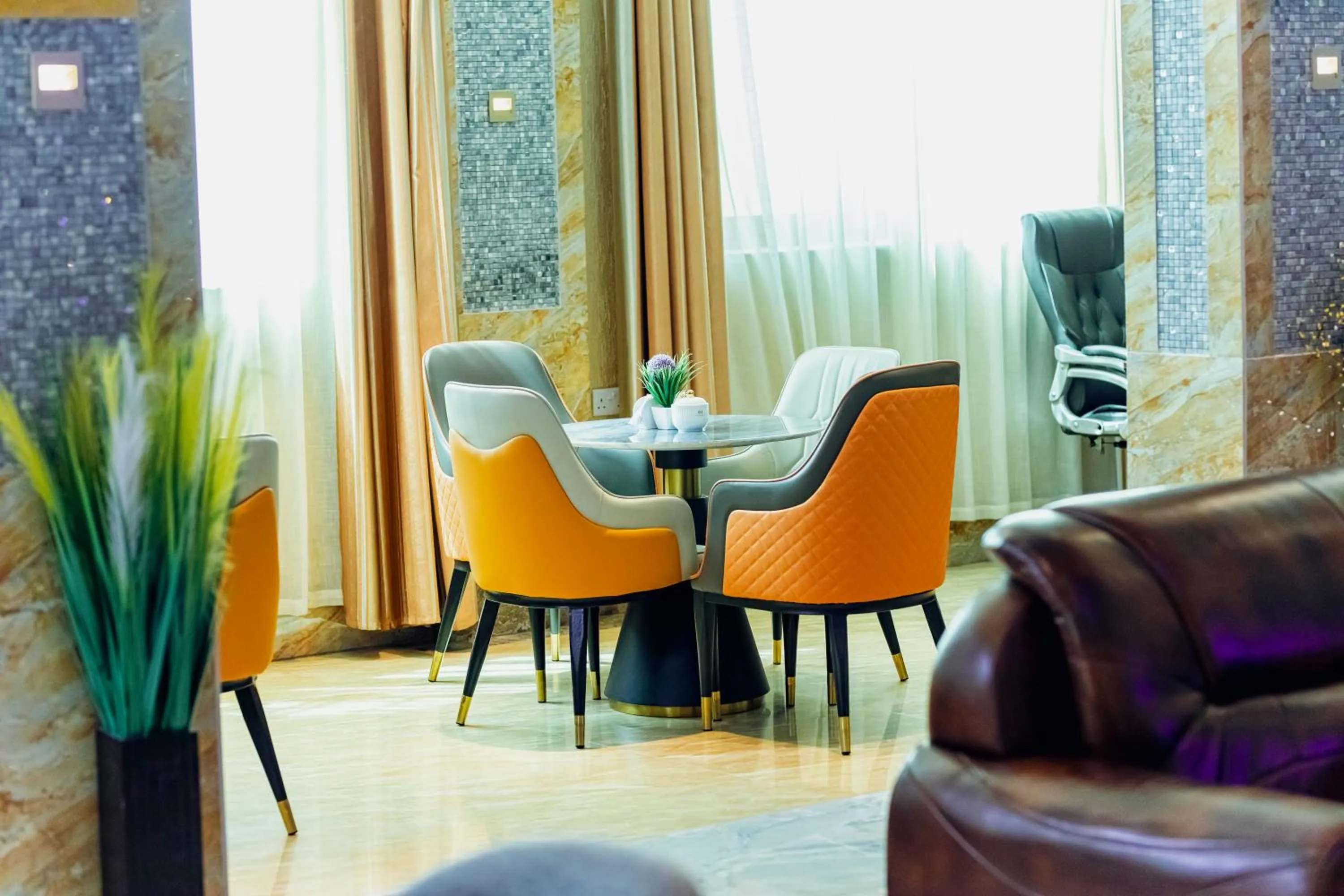 Lounge or bar in Tiffany Diamond Hotels LTD - Makunganya