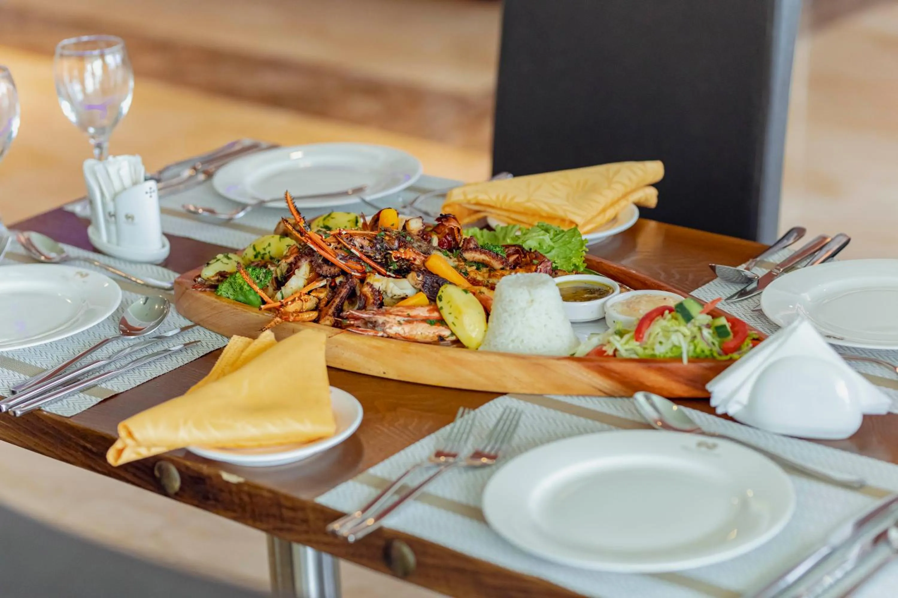 Tiffany Diamond Hotels LTD - Makunganya