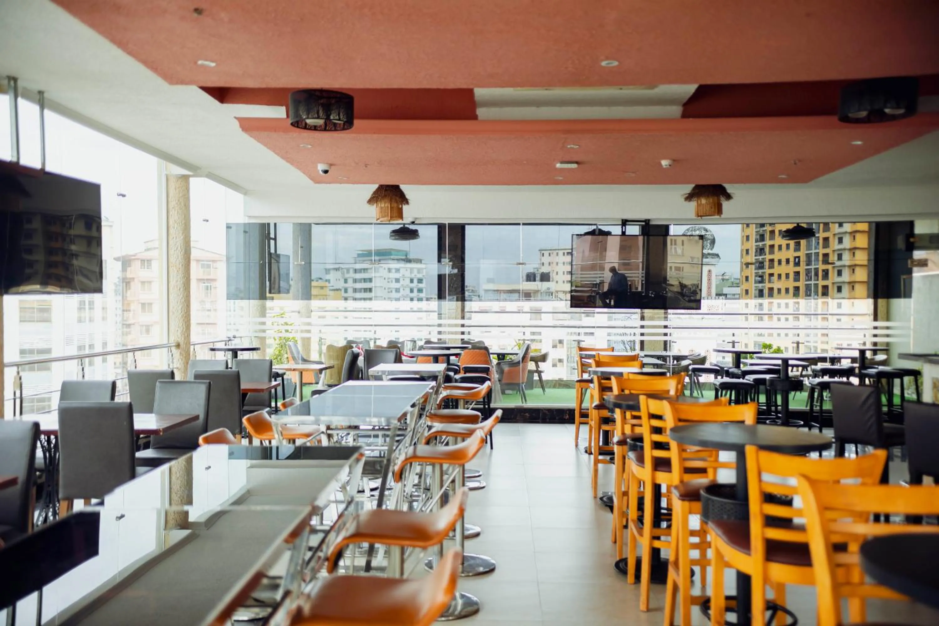 Restaurant/places to eat in Tiffany Diamond Hotels LTD - Makunganya