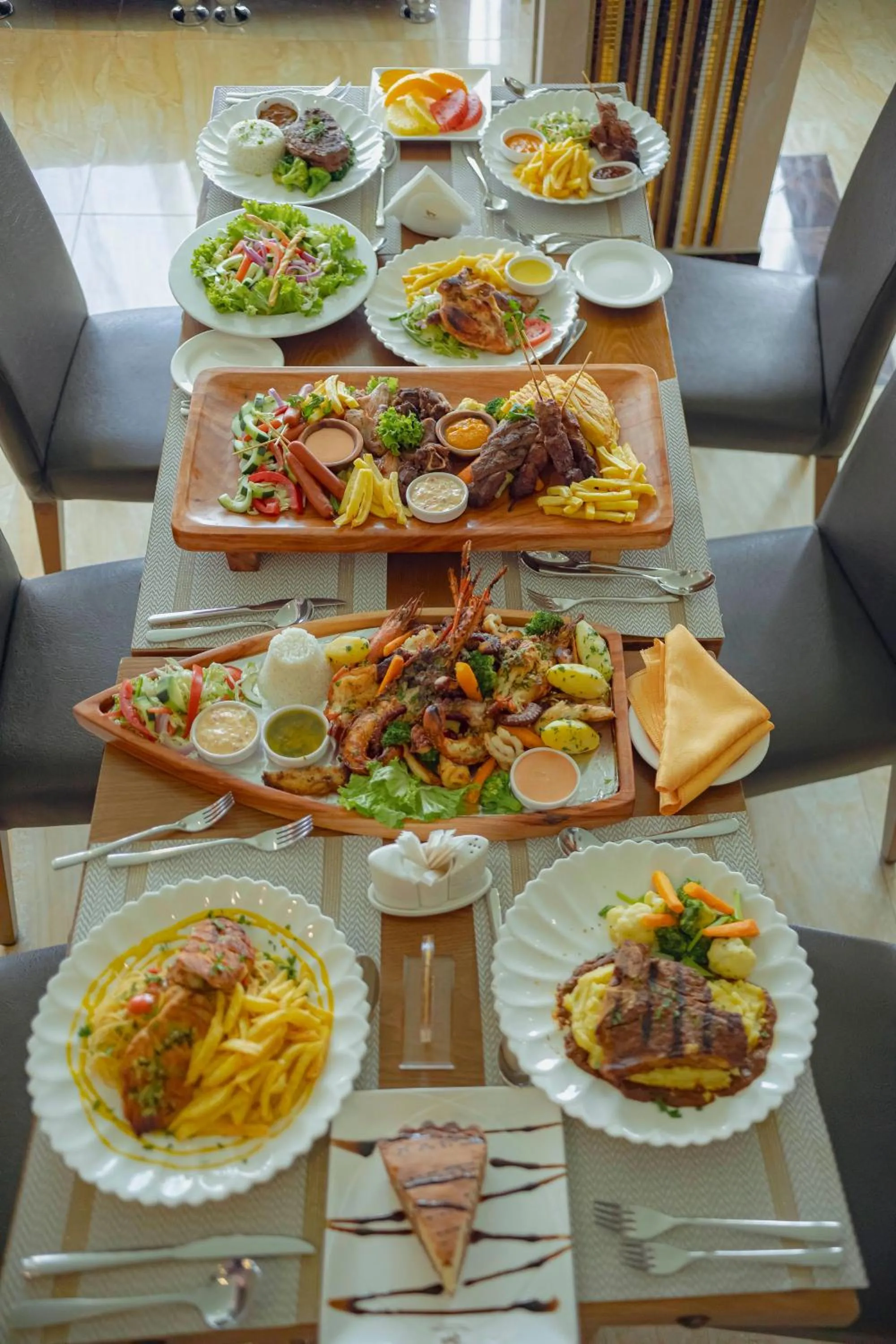 Tiffany Diamond Hotels LTD - Makunganya