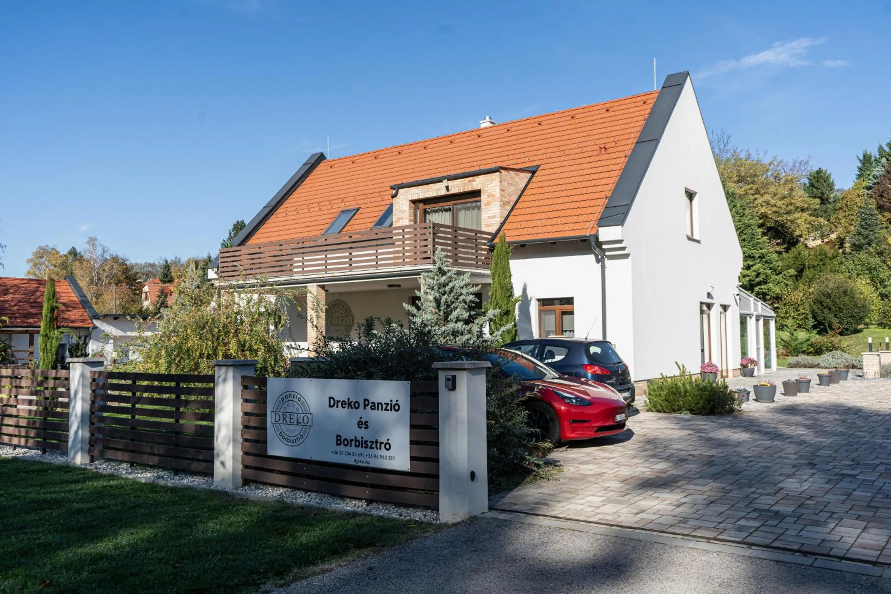 Property building in Dreko Panzió & Borbisztró