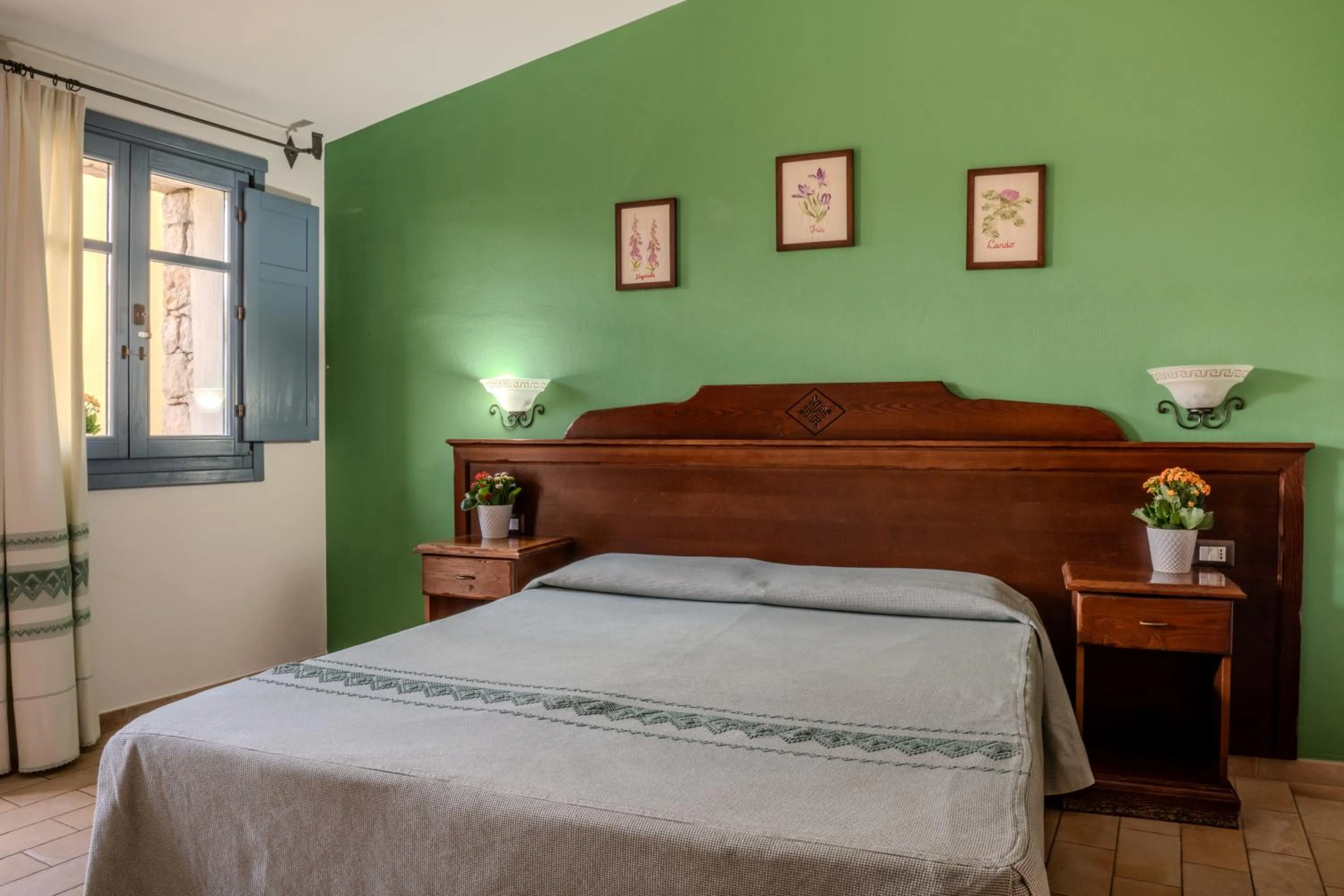 Photo of the whole room, Bed in Hotel Bia Maore