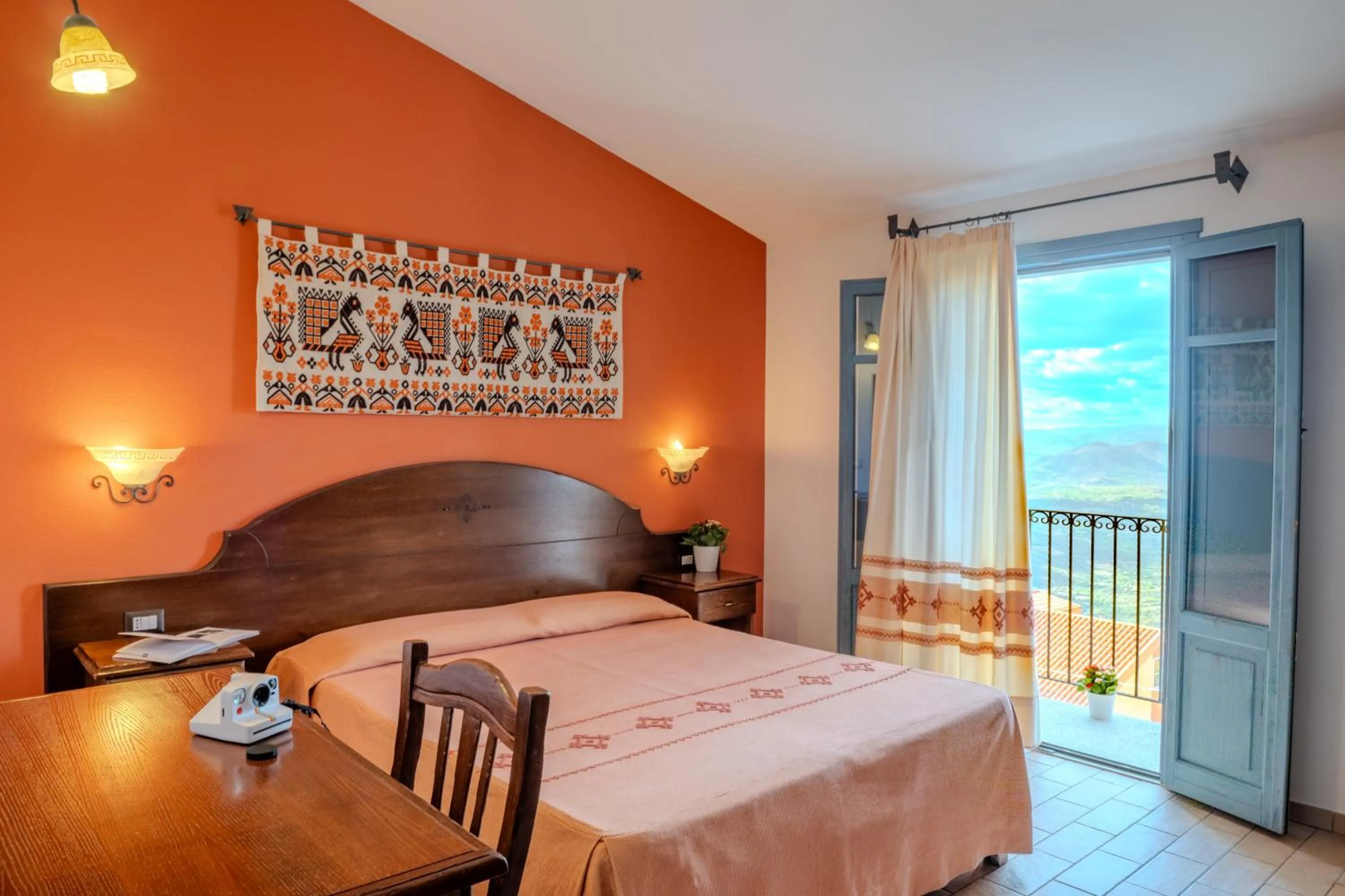 Bed in Hotel Bia Maore