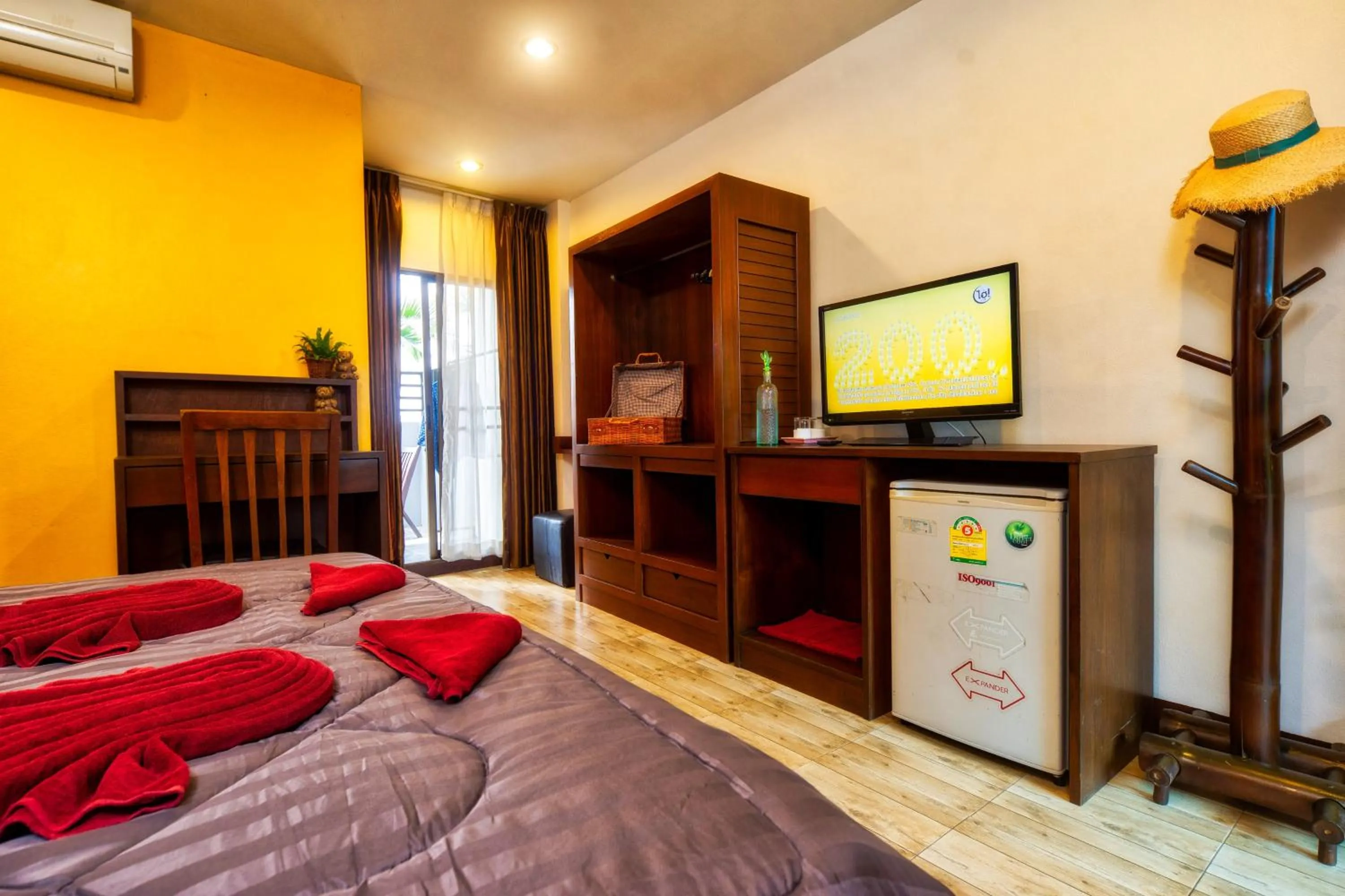 TV and multimedia, Bed in Ban Kong Rao Guesthouse
