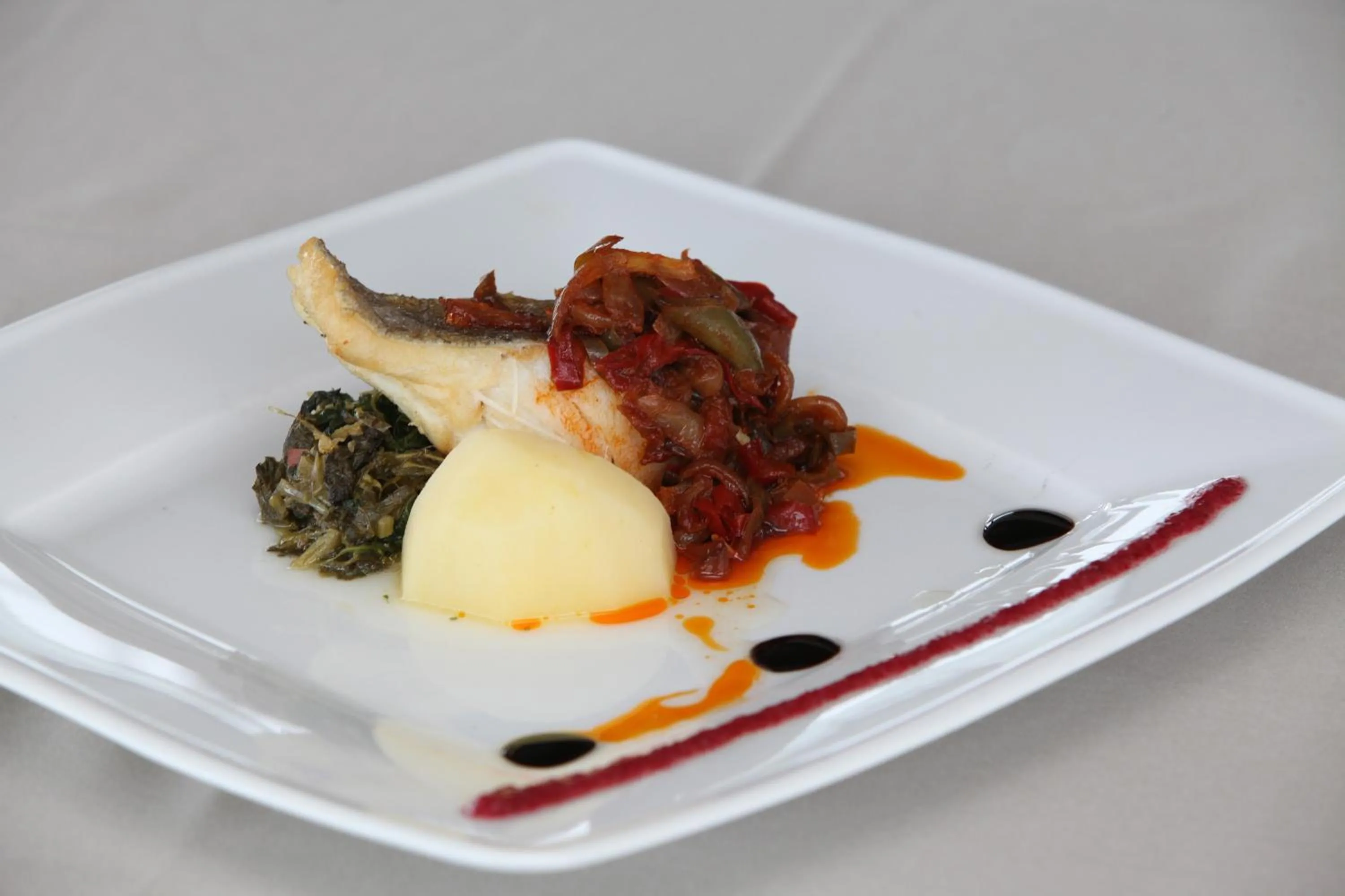 Food in Hotel Thalasso Cantabrico Las Sirenas 4 Superior