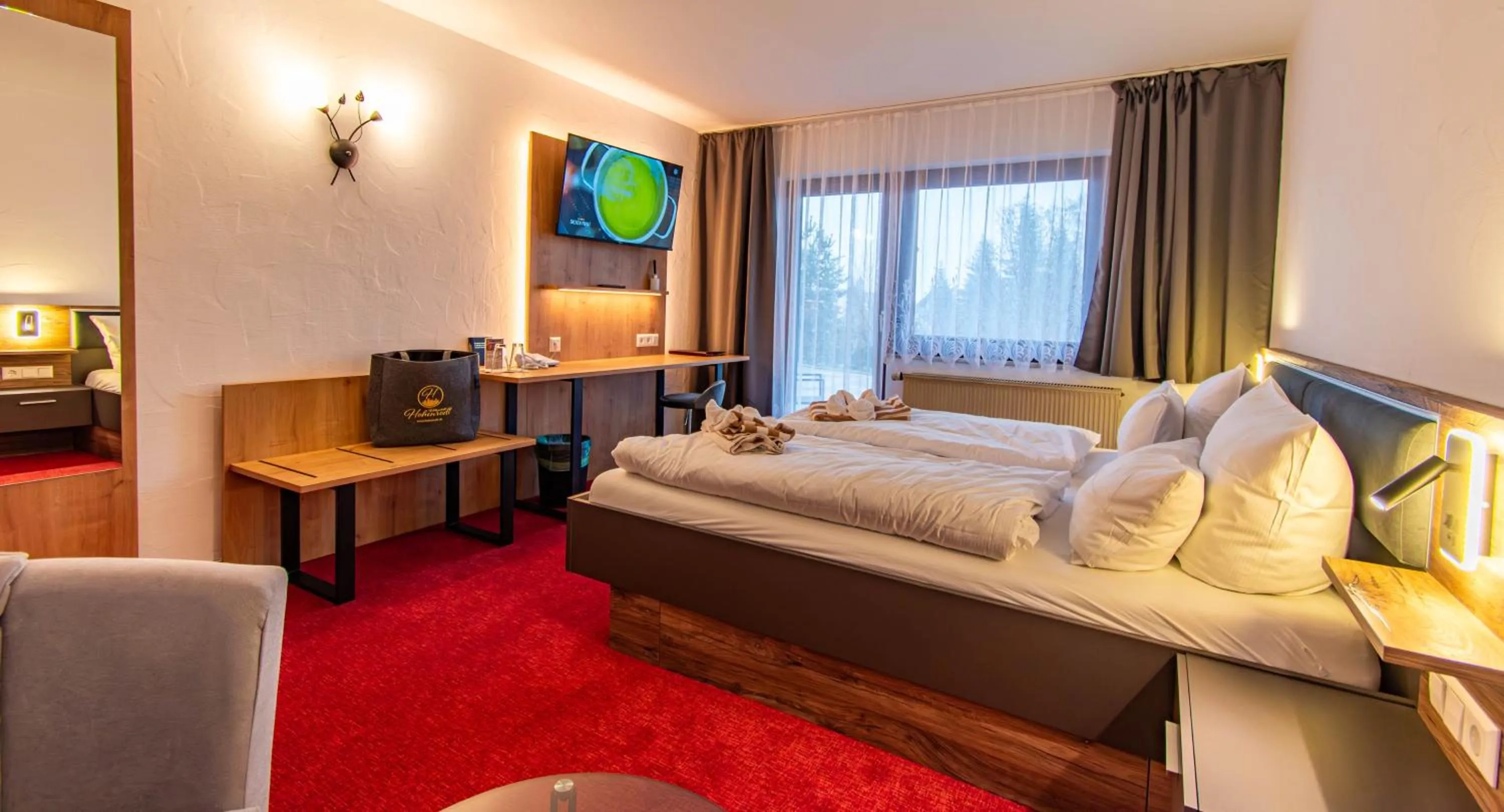 TV and multimedia, Bed in Wellnesshotel Hohenrodt