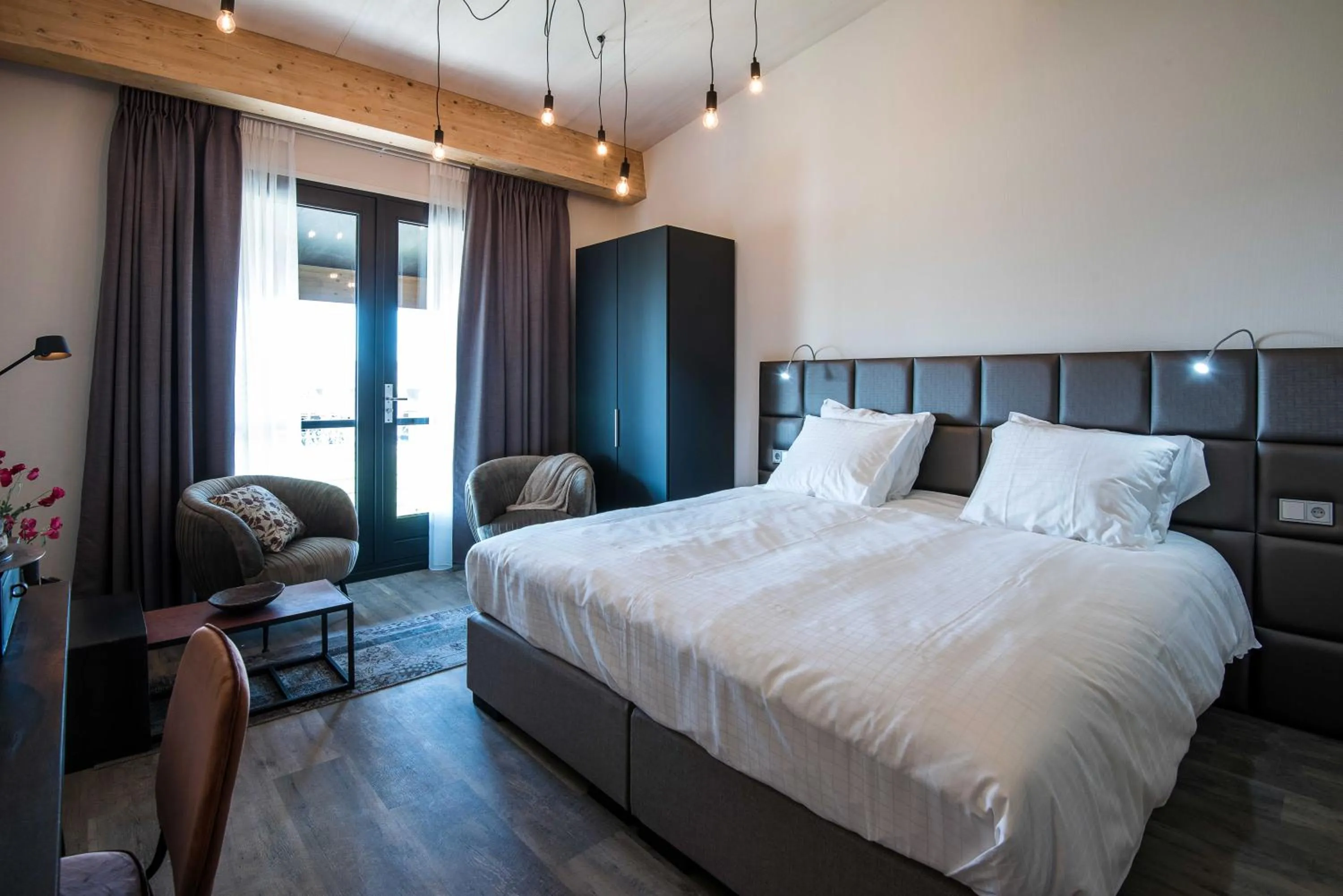 Bed in Fruitpark Hotel & Spa