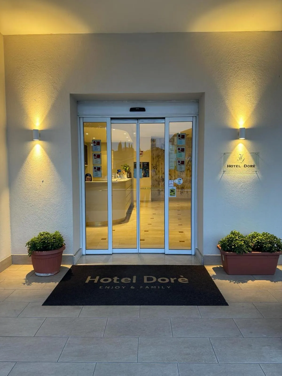 Property building in Hotel Dorè
