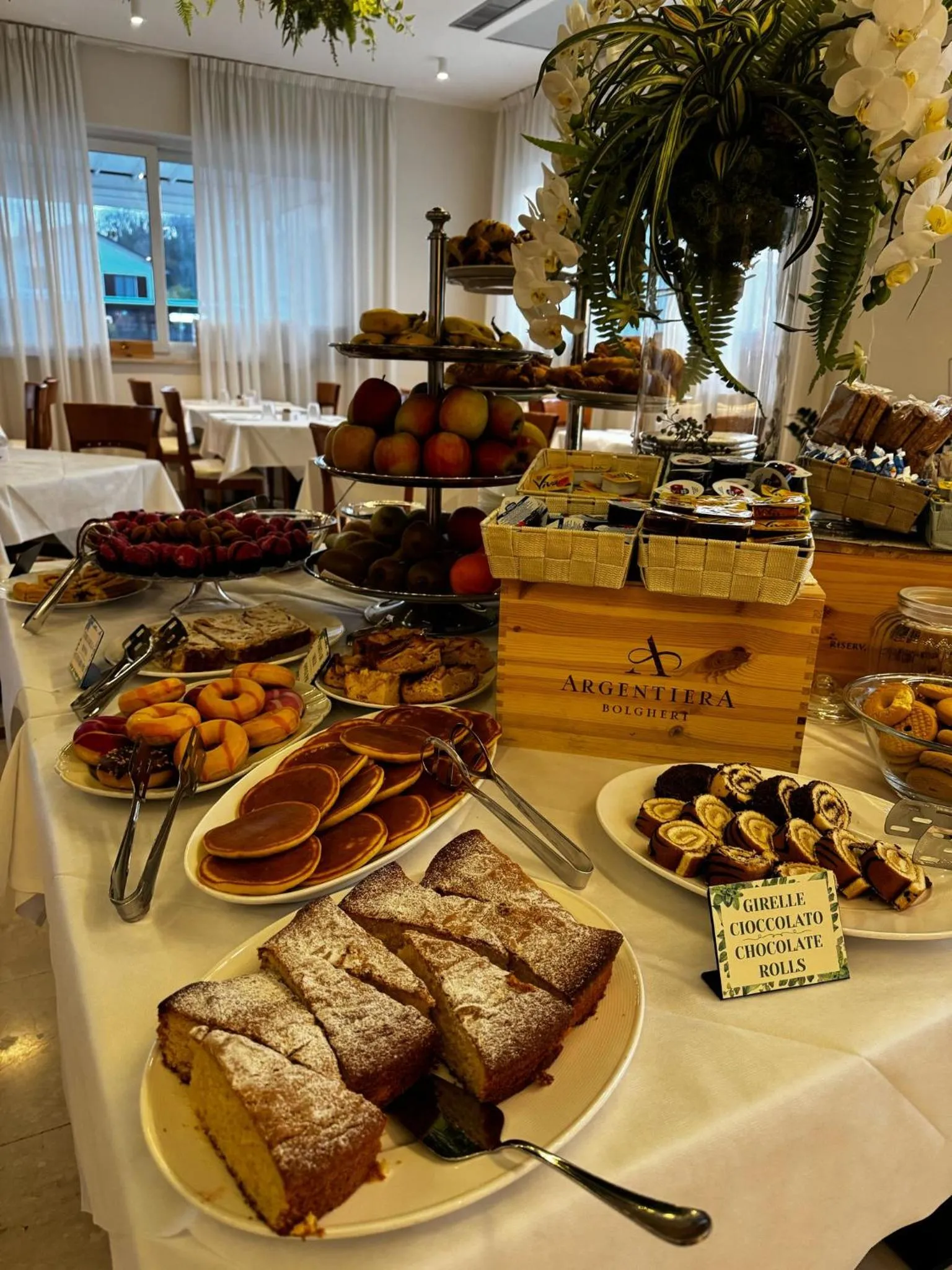 Breakfast in Hotel Dorè